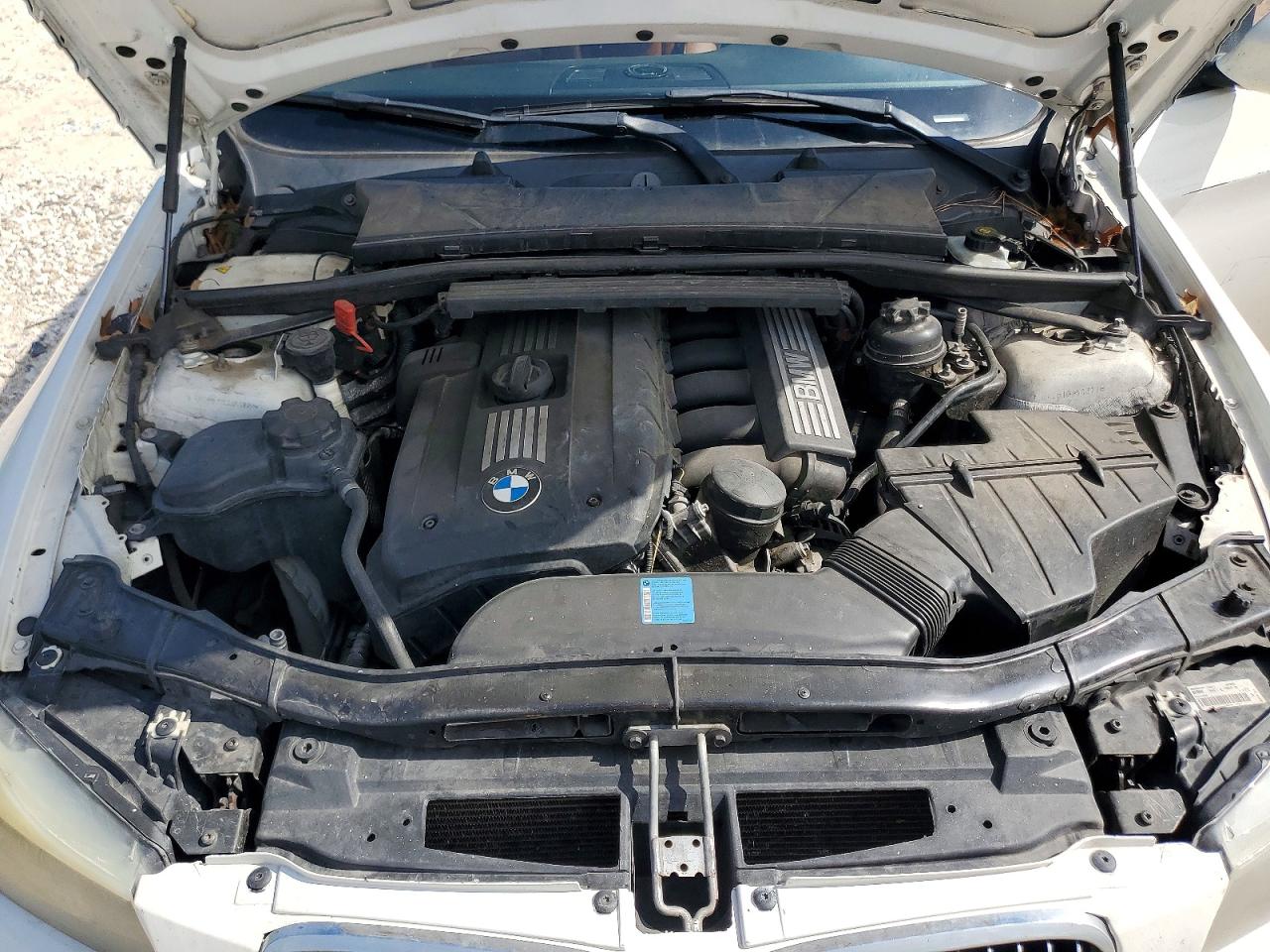 2011 Bmw 328 Xi White vin: WBAPK7C51BA463168