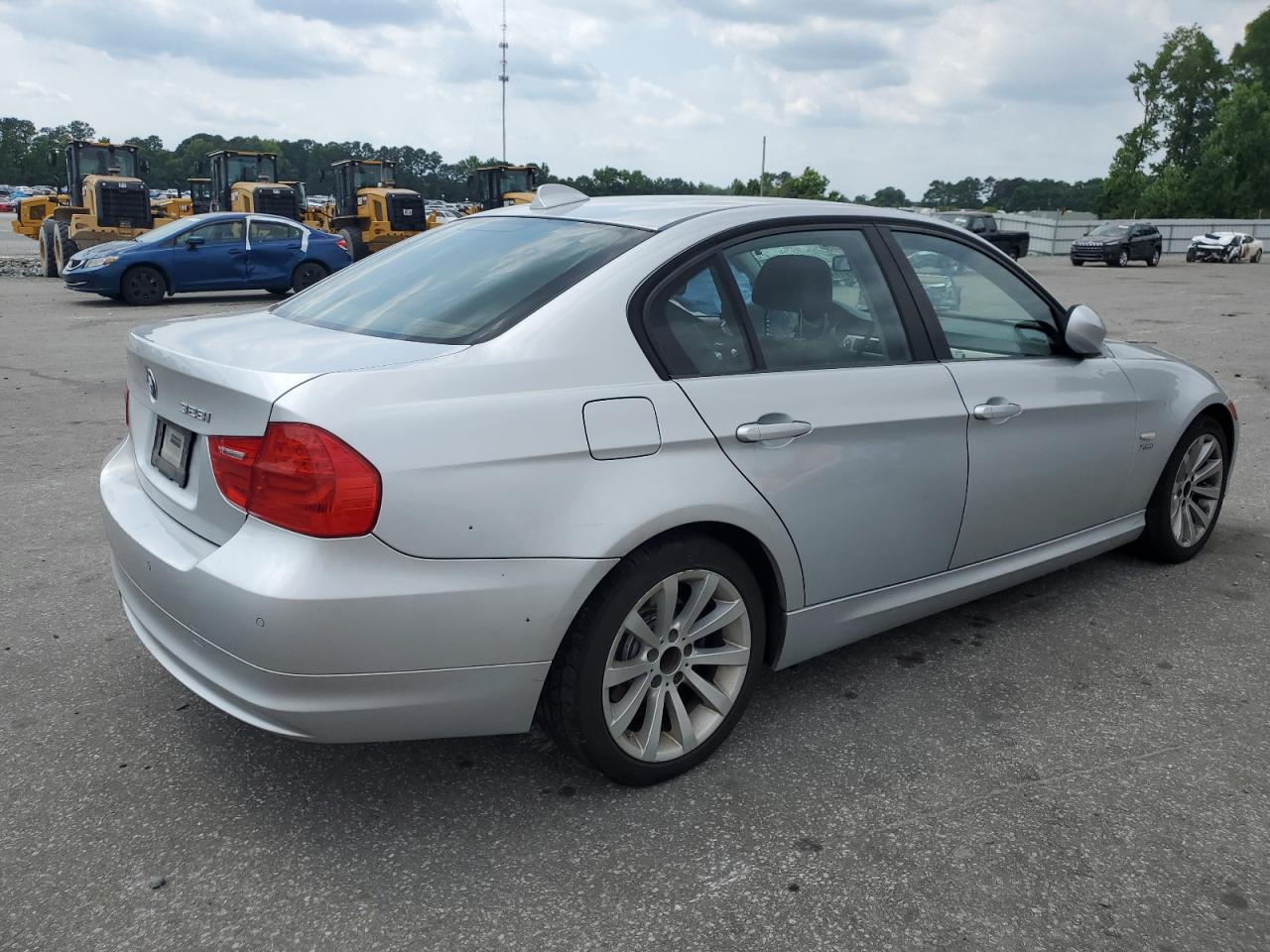 2011 Bmw 328 Xi Silver vin: WBAPK7C51BA771795