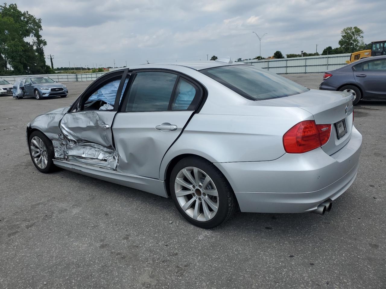 2011 Bmw 328 Xi Silver vin: WBAPK7C51BA771795