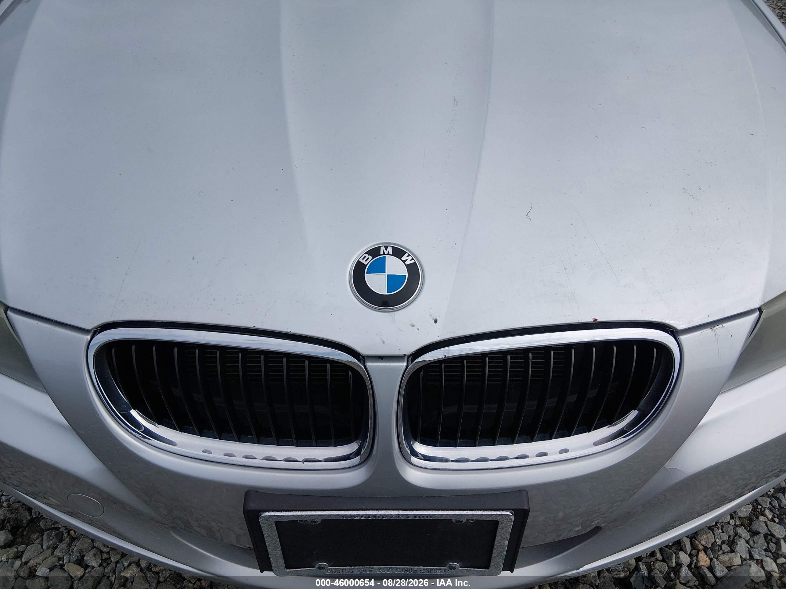 2011 Bmw 328i Xdrive Silver vin: WBAPK7C51BA975139