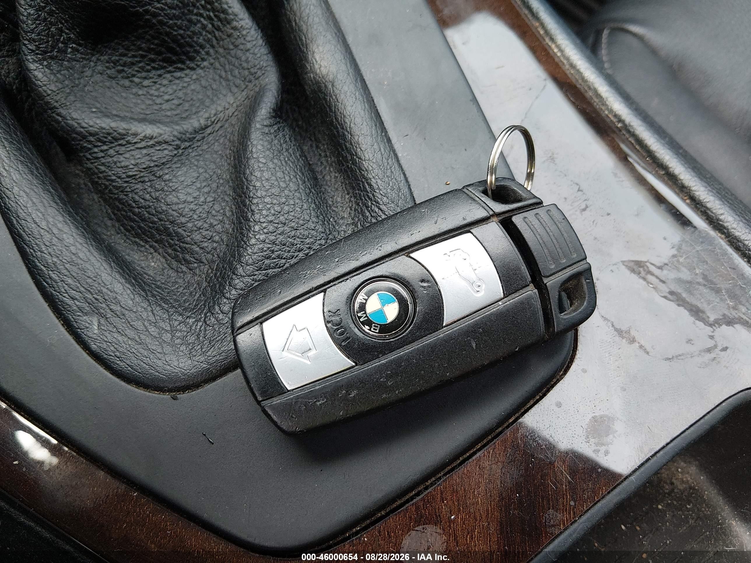 2011 Bmw 328i Xdrive Silver vin: WBAPK7C51BA975139