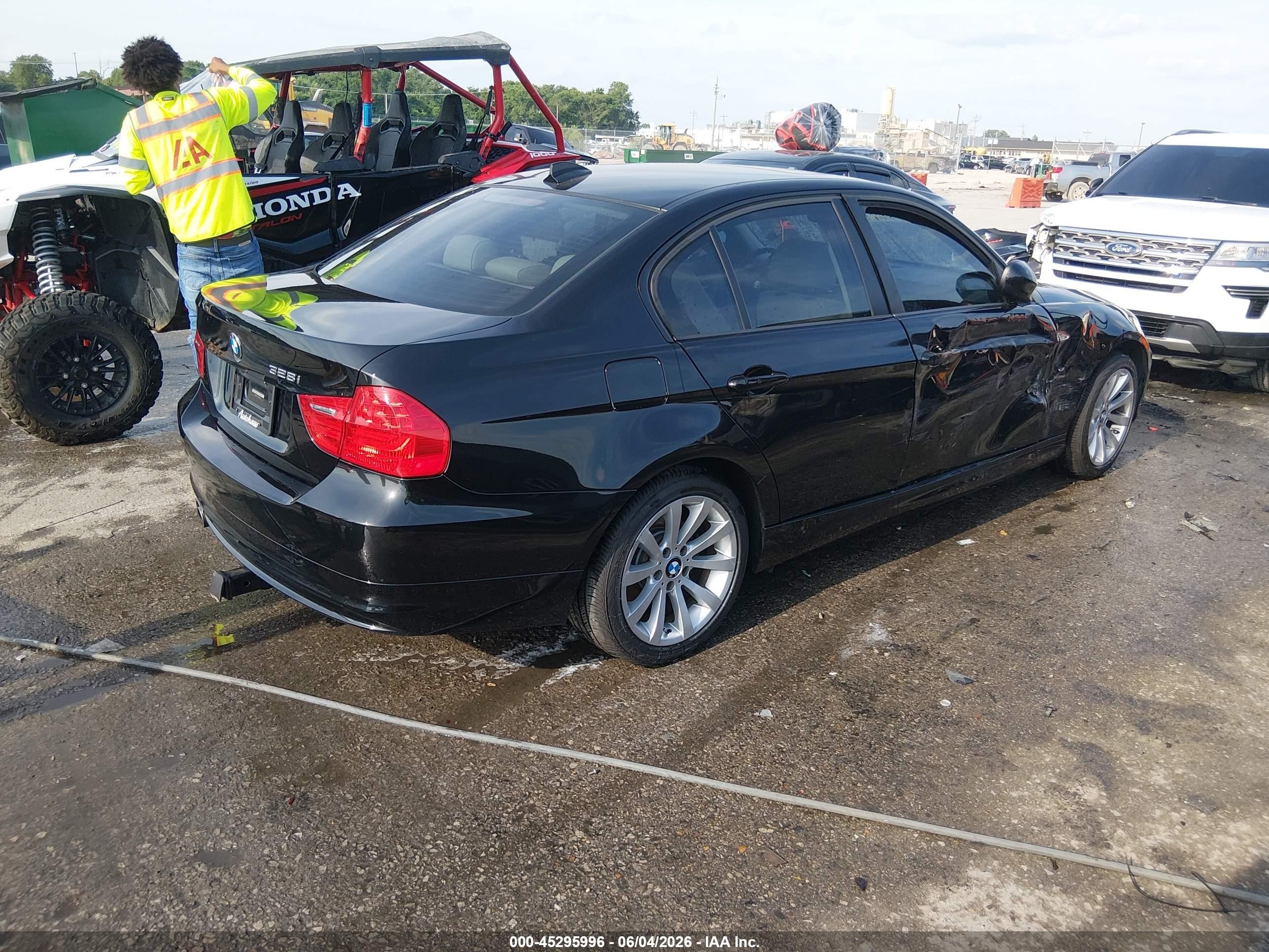 2011 Bmw 328i Xdrive Black vin: WBAPK7C52BA970810