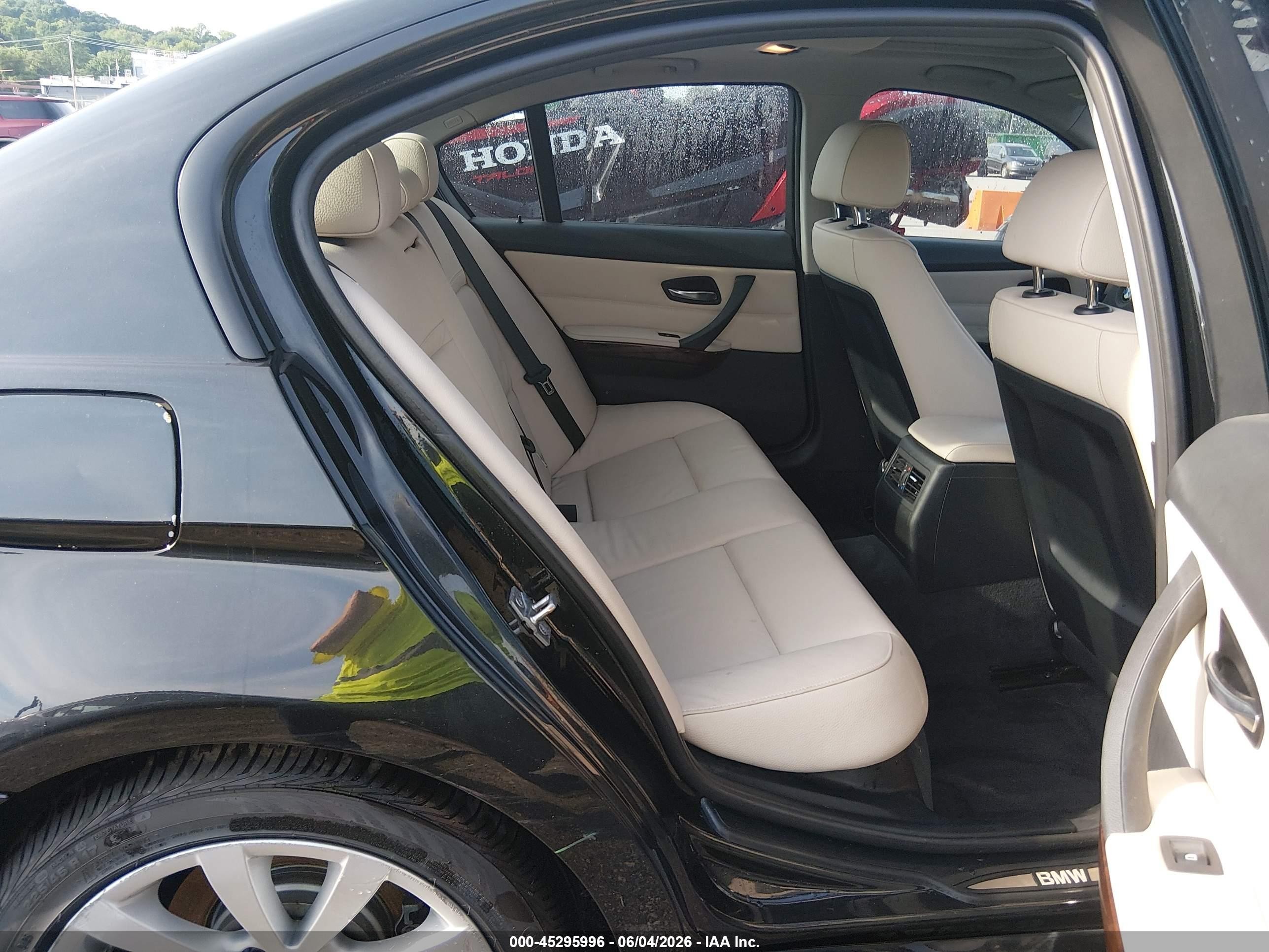 2011 Bmw 328i Xdrive Black vin: WBAPK7C52BA970810