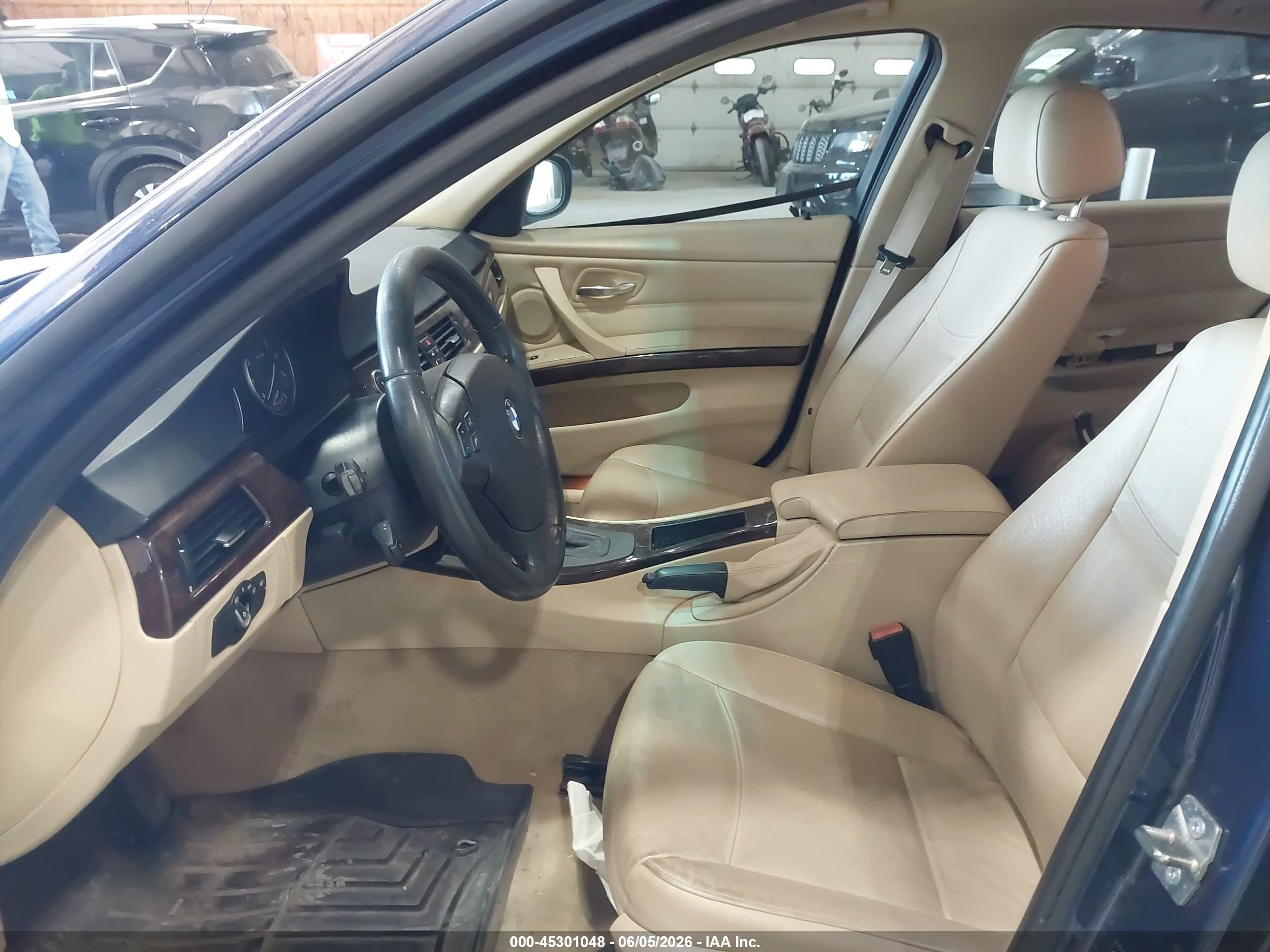 2011 Bmw 328i Xdrive Dark Blue vin: WBAPK7C53BA463835