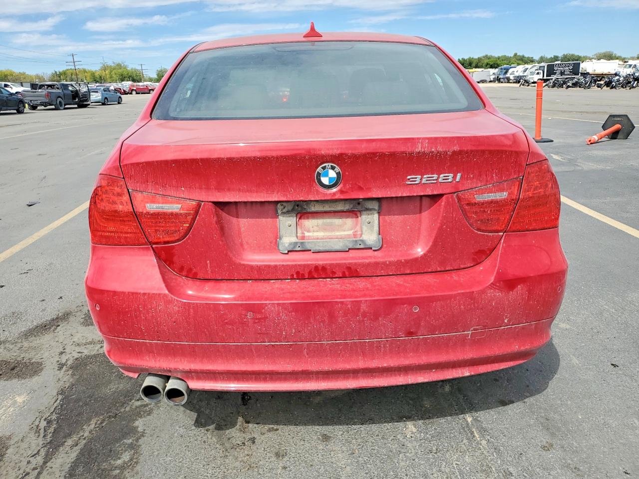 2011 Bmw 328 Xi Red vin: WBAPK7C53BA817532