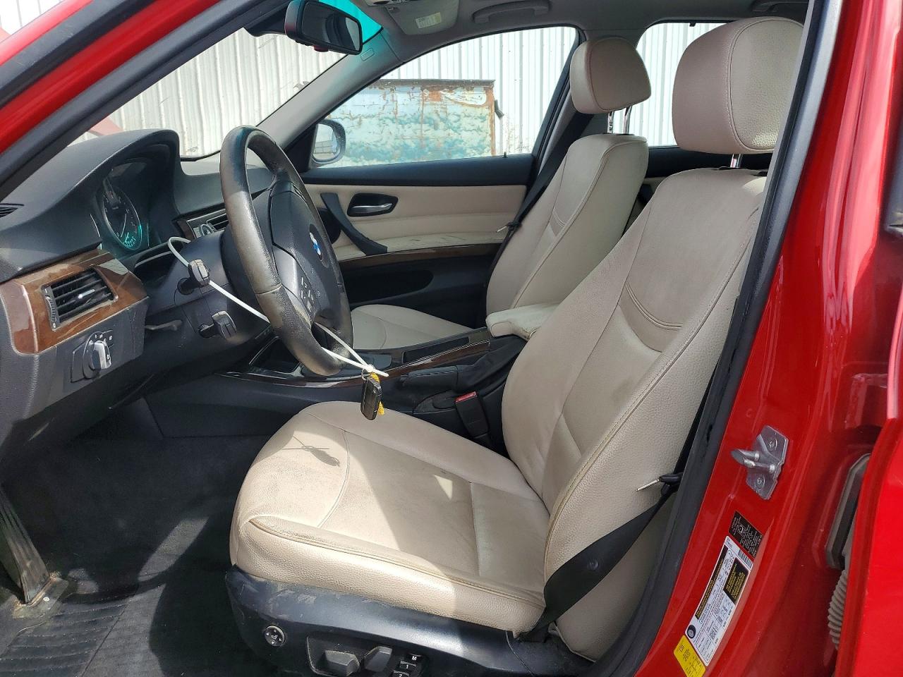 2011 Bmw 328 Xi Red vin: WBAPK7C53BA817532