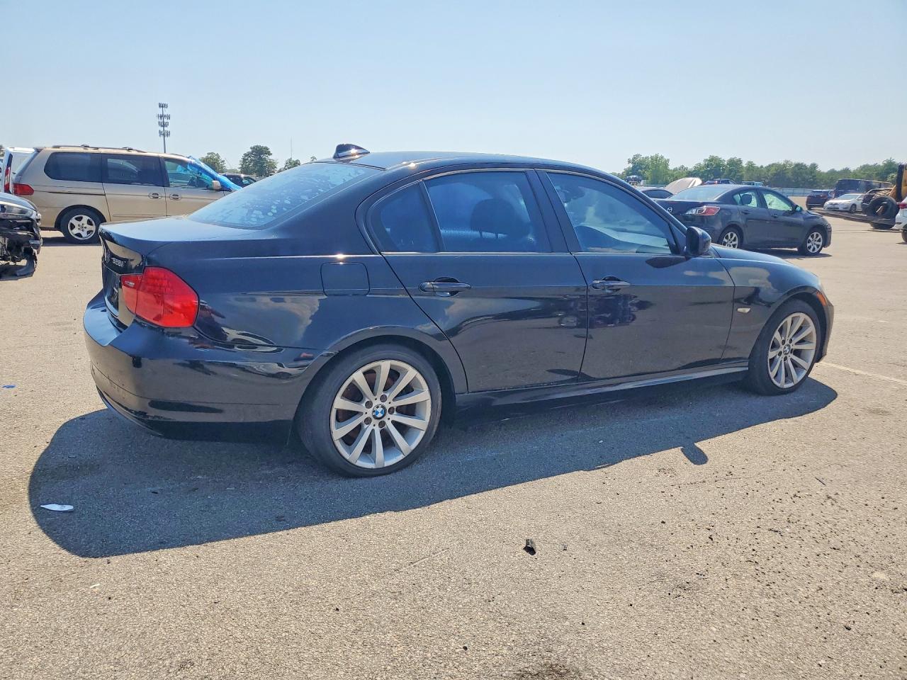 2011 Bmw 328 Черный vin: WBAPK7C53BA820902