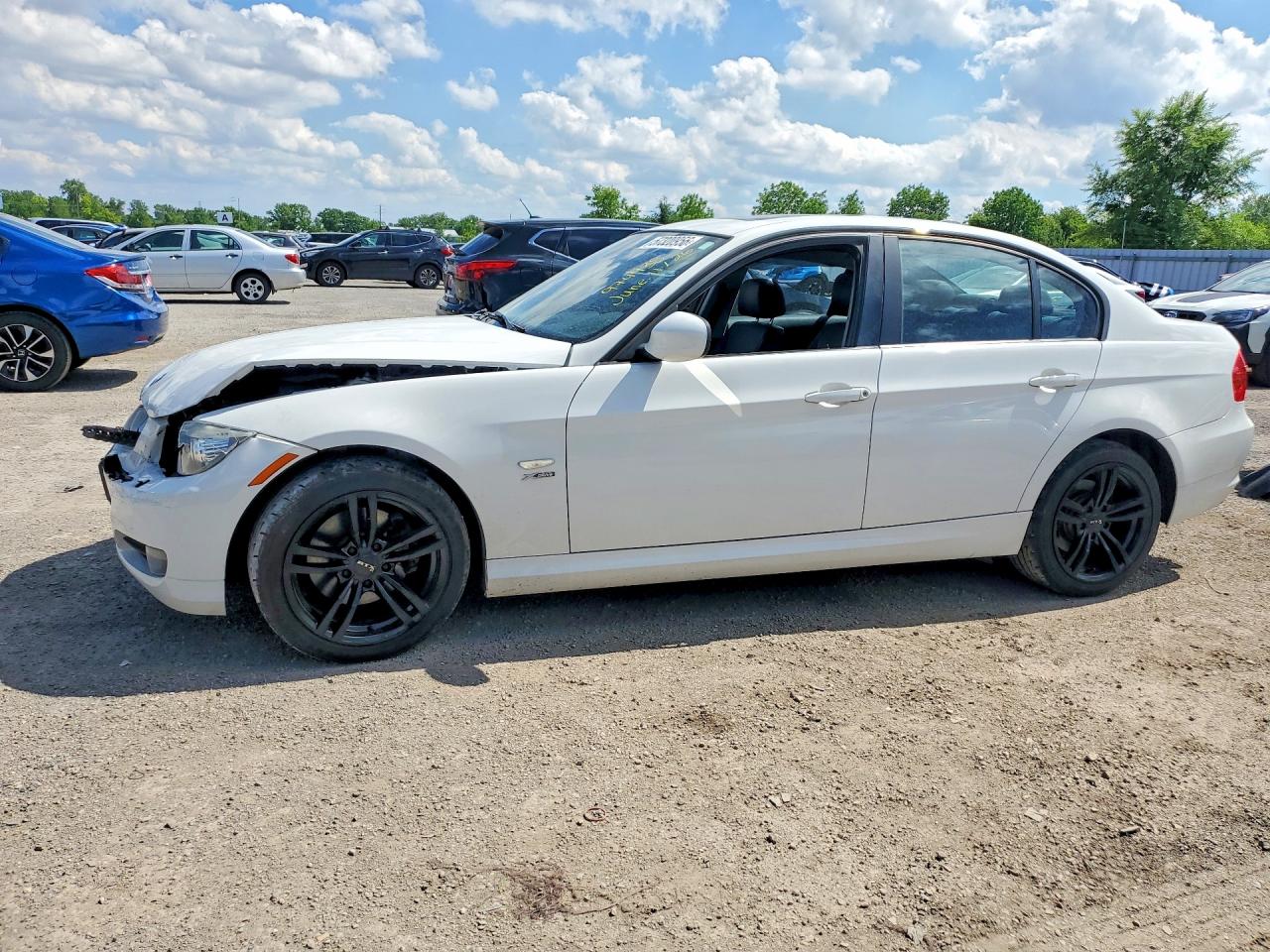 2011 Bmw 328 Xi White vin: WBAPK7C54BA974938