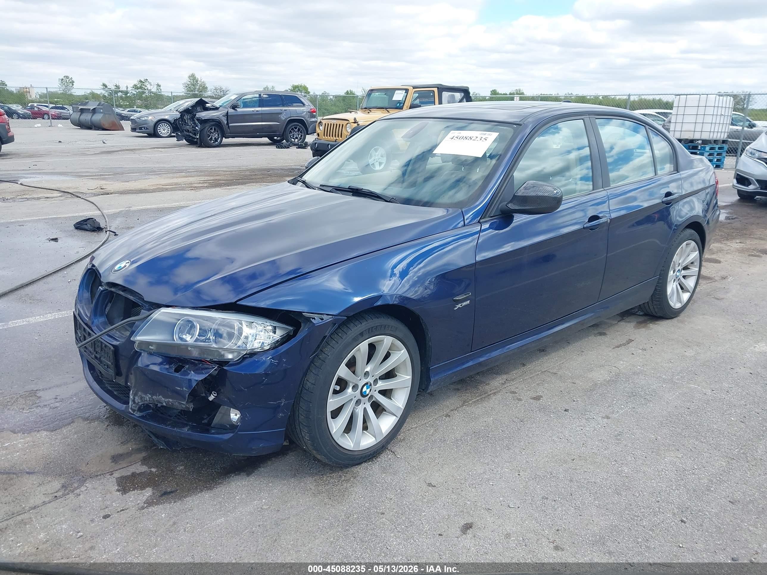 2011 Bmw 328i Xdrive Blue vin: WBAPK7C54BF195266