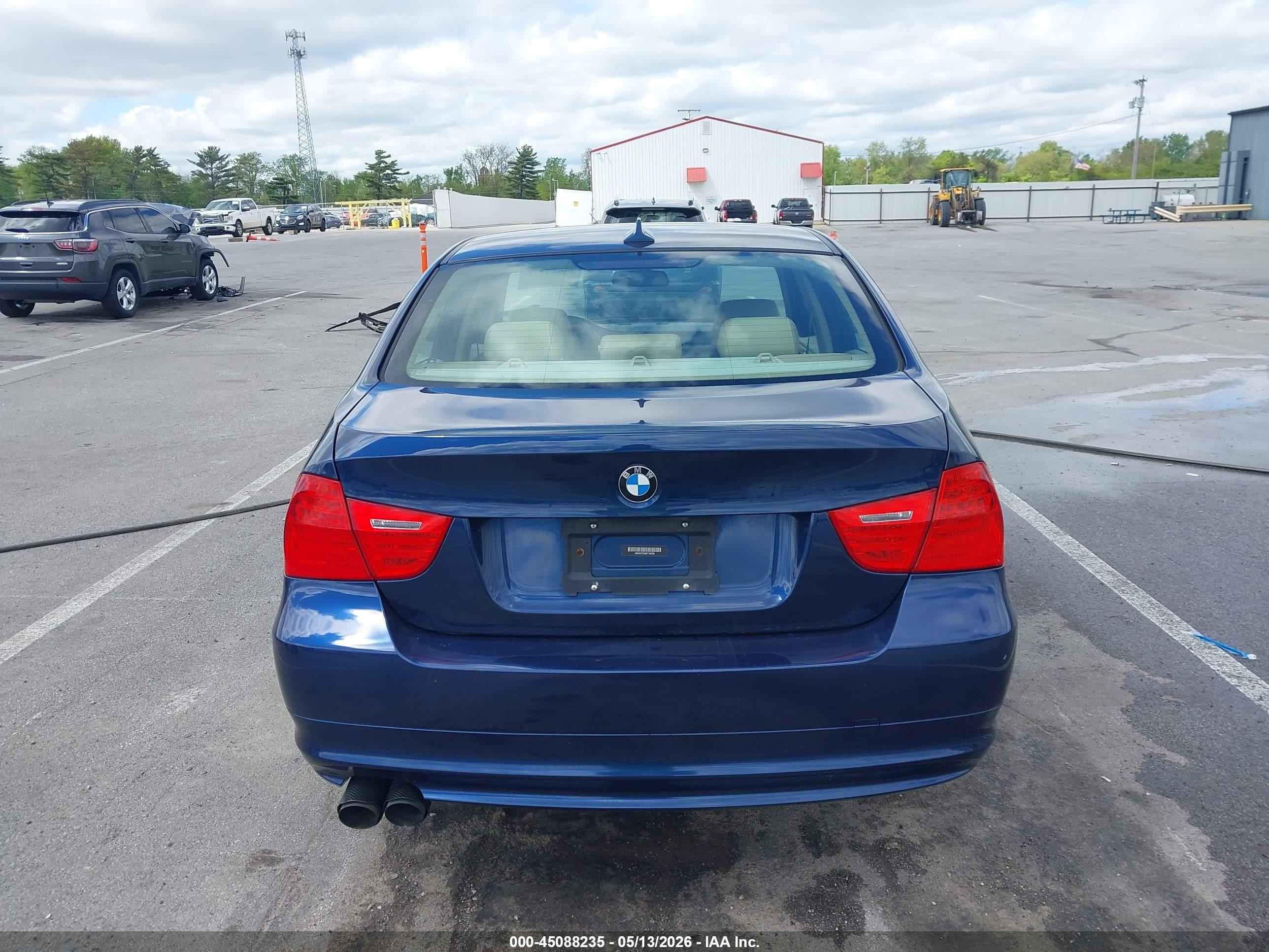 2011 Bmw 328i Xdrive Blue vin: WBAPK7C54BF195266