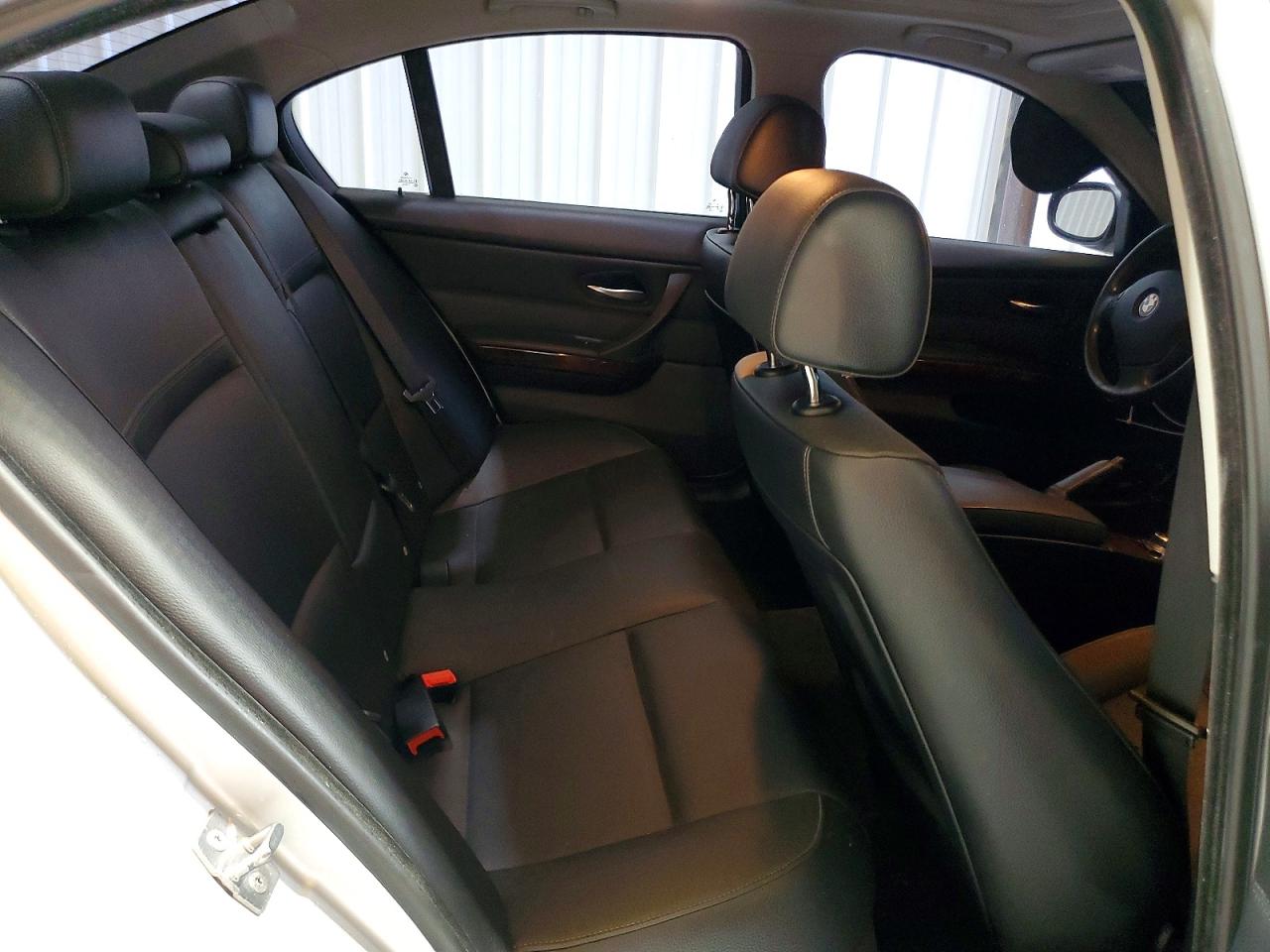 2010 Bmw 328 Xi Silver vin: WBAPK7C55AA461826