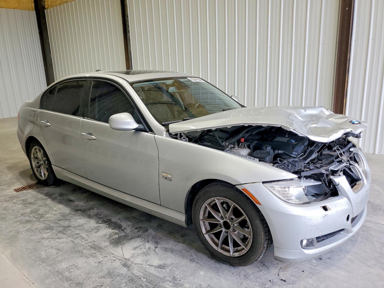 2010 Bmw 328 Xi Silver vin: WBAPK7C55AA461826