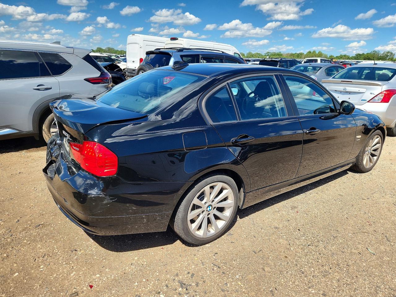 2011 Bmw 328 Xi Black vin: WBAPK7C55BF087898