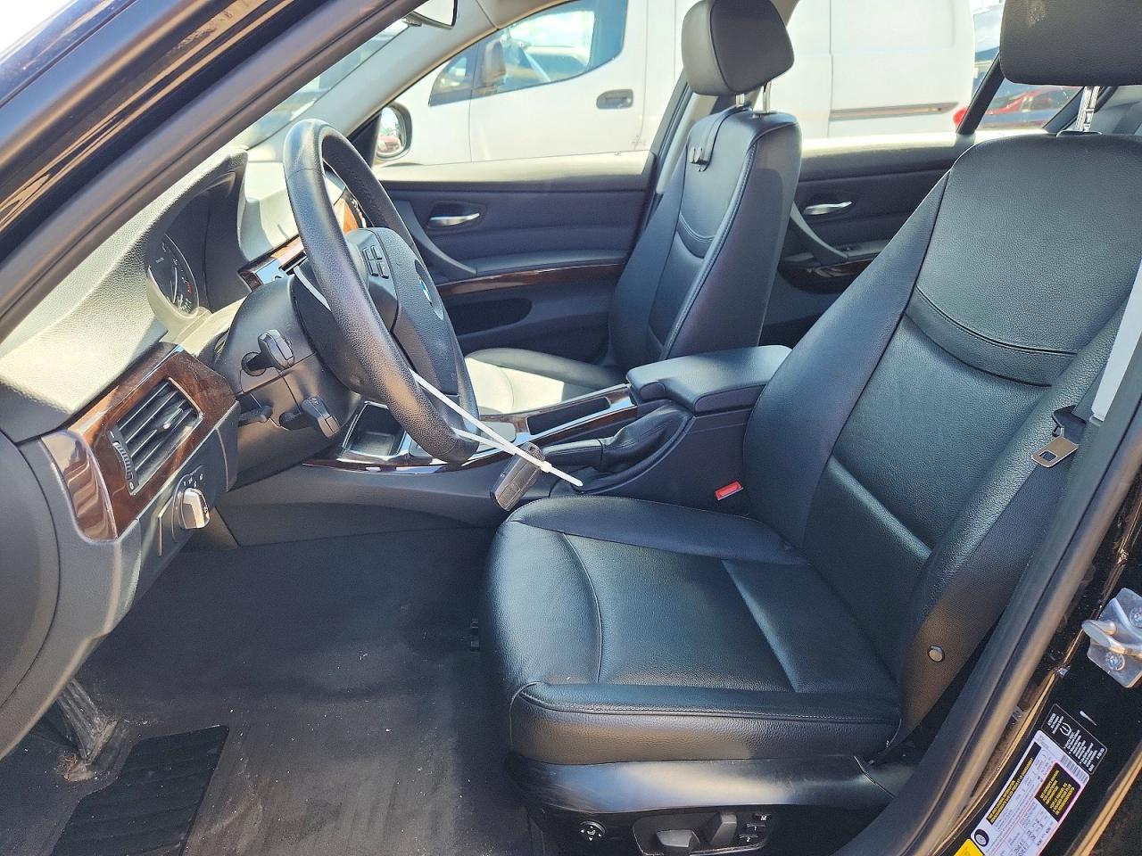 2011 Bmw 328 Xi Black vin: WBAPK7C55BF087898