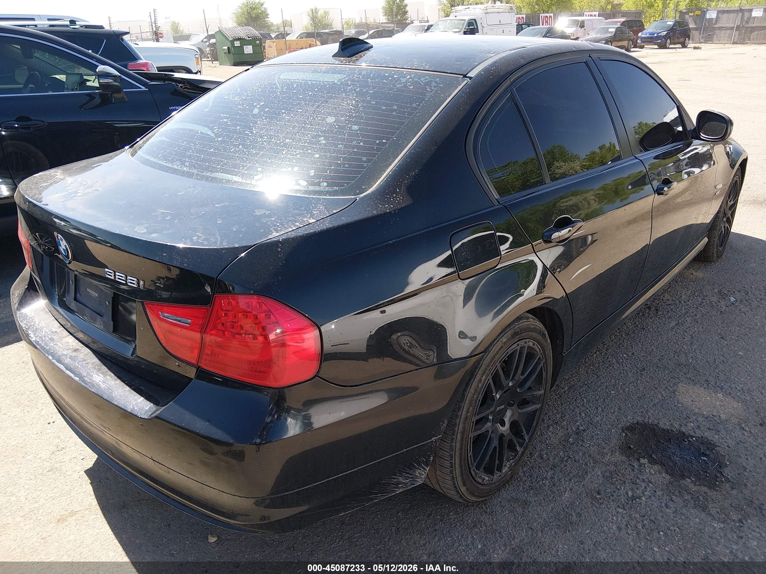 2011 Bmw 328i Xdrive Черный vin: WBAPK7C55BF195843