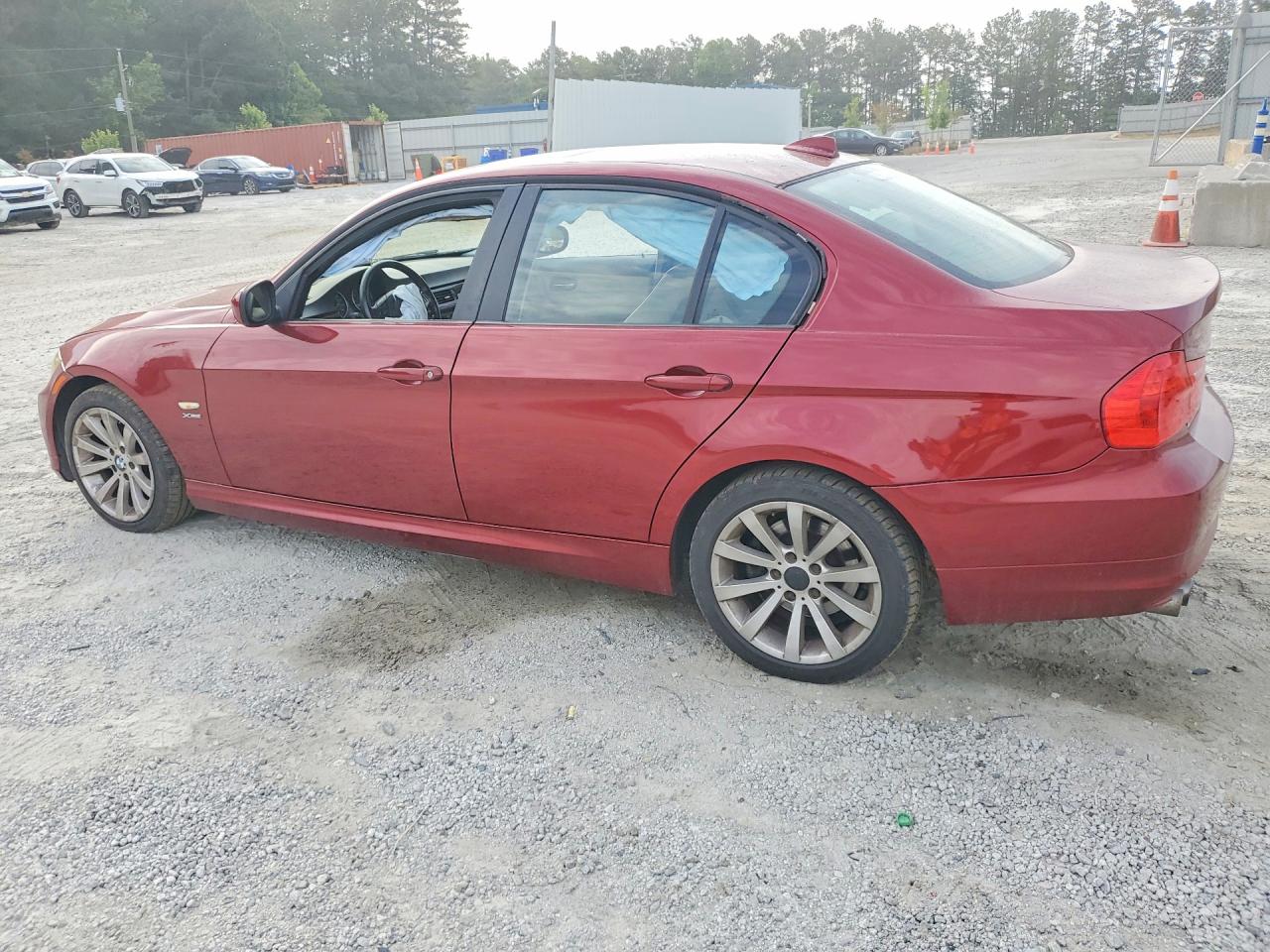 2011 Bmw 328 Xi Red vin: WBAPK7C55BF196149