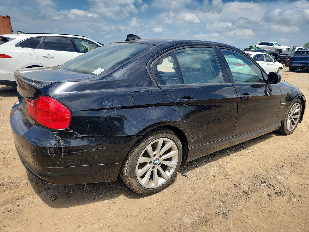 2011 Bmw 328 Xi Black vin: WBAPK7C56BA464090