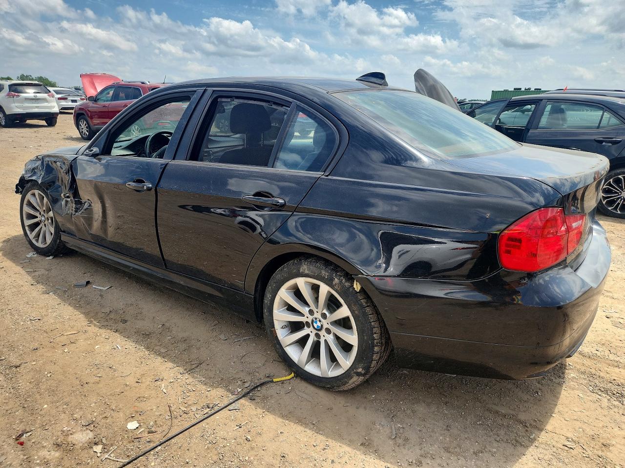 2011 Bmw 328 Xi Black vin: WBAPK7C56BA464090