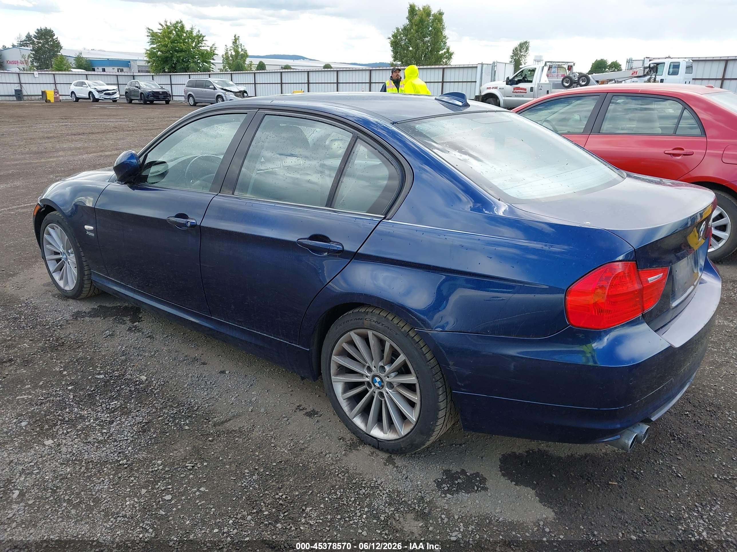 2011 Bmw 328i Xdrive Blue vin: WBAPK7C56BA973645
