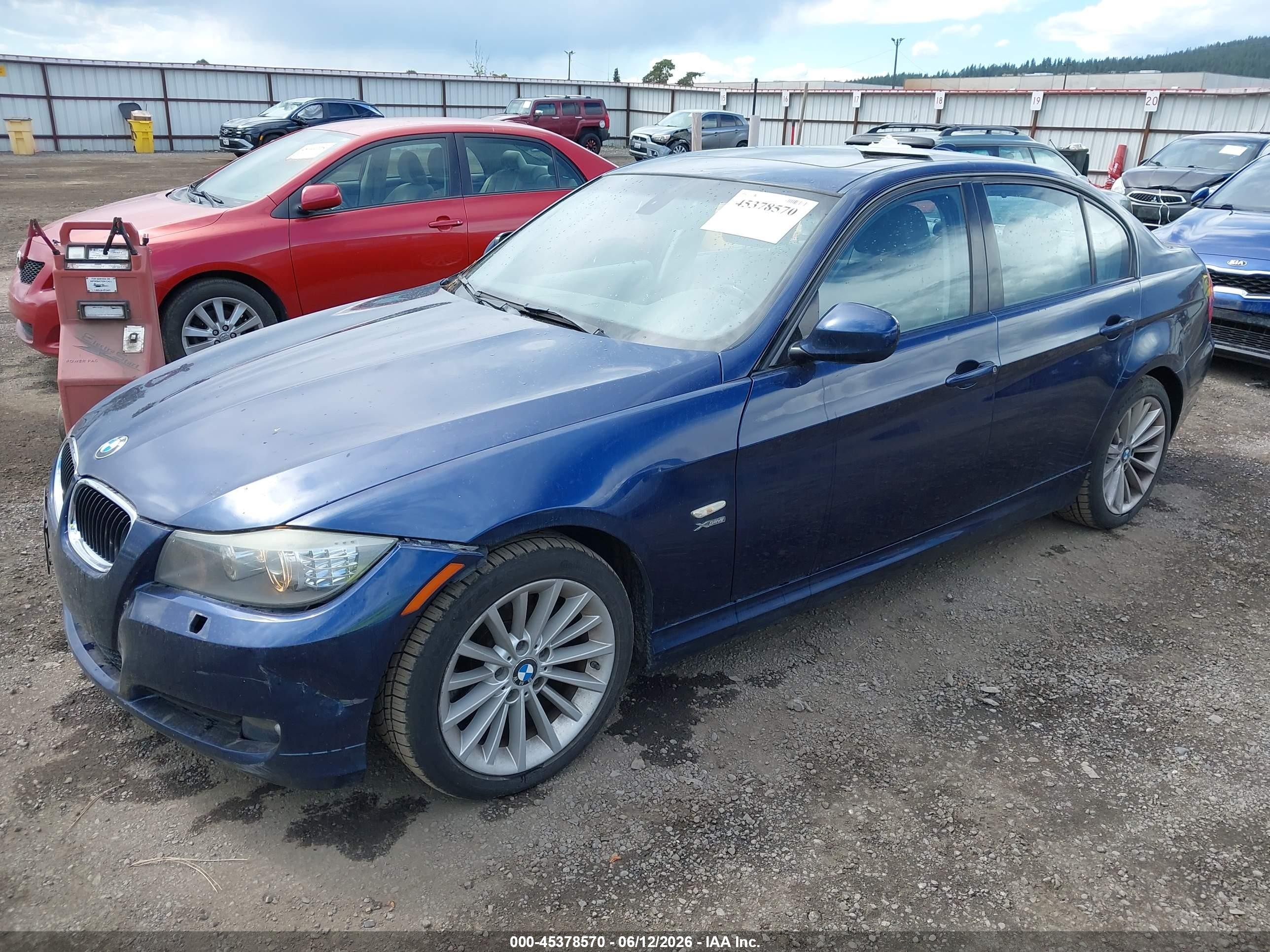 2011 Bmw 328i Xdrive Blue vin: WBAPK7C56BA973645