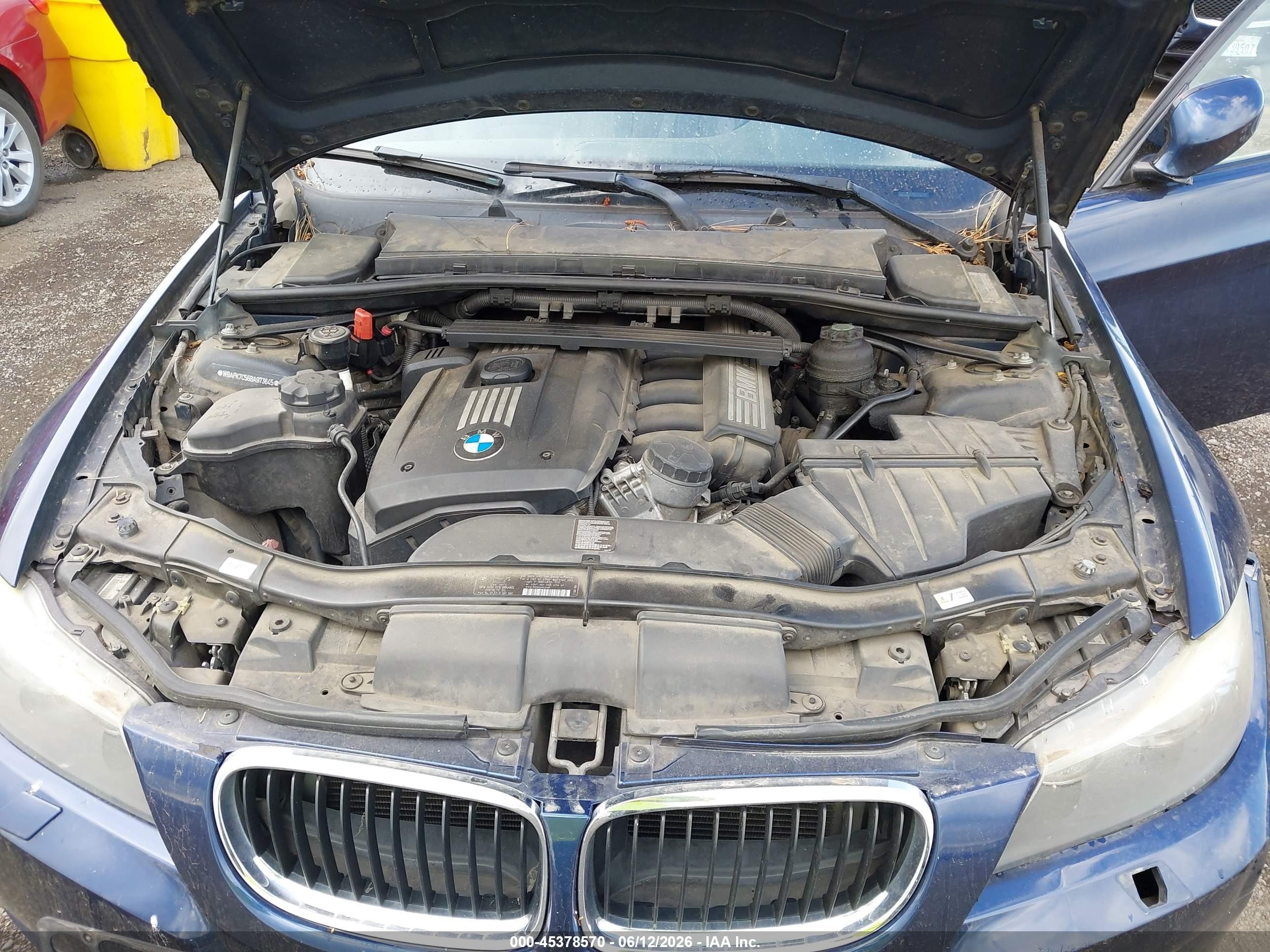 2011 Bmw 328i Xdrive Blue vin: WBAPK7C56BA973645
