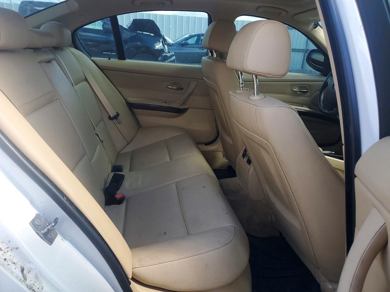 2010 Bmw 328 Xi White vin: WBAPK7C57AA461486