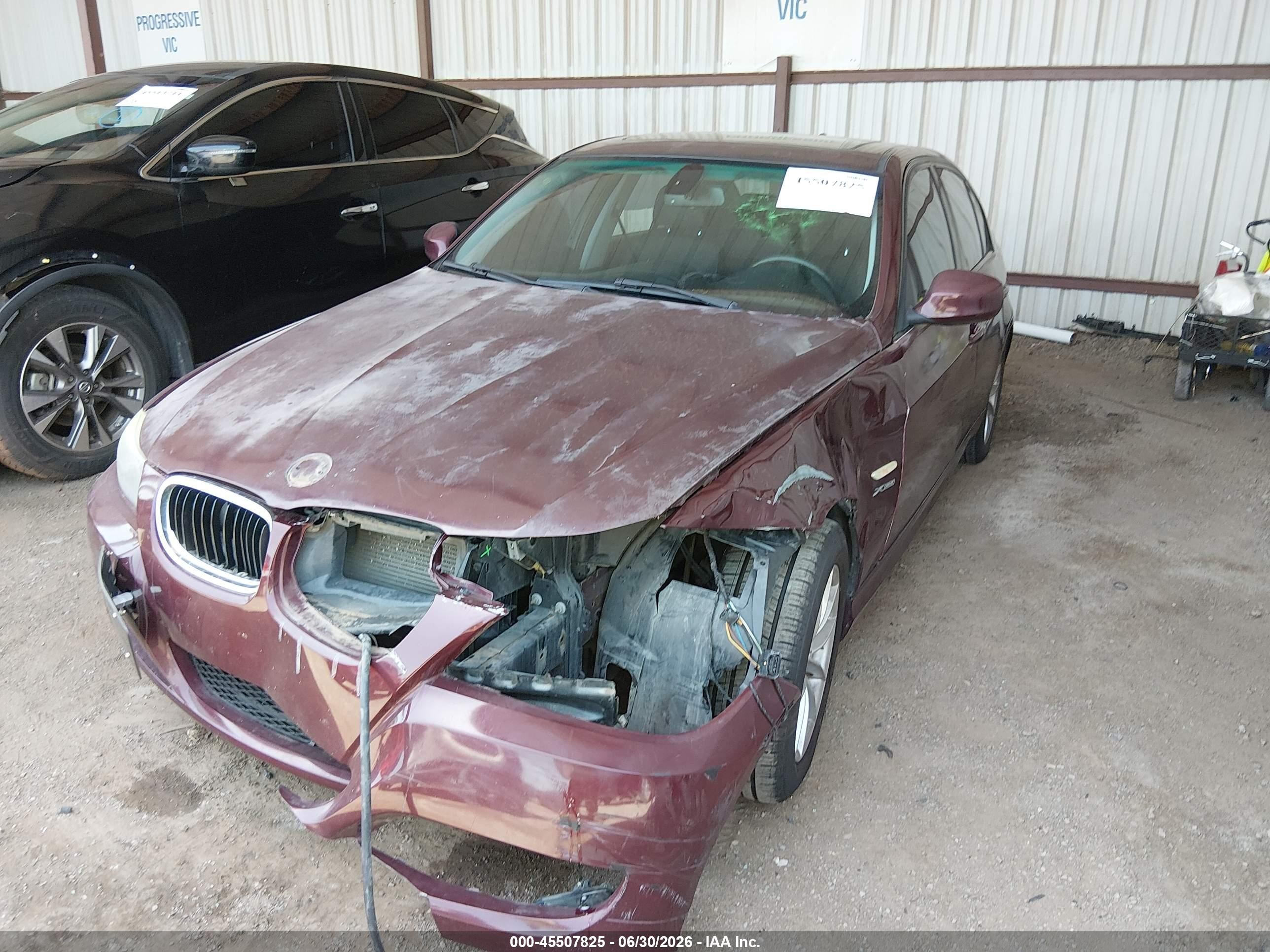 2010 Bmw 328i Xdrive Maroon vin: WBAPK7C57AA461942