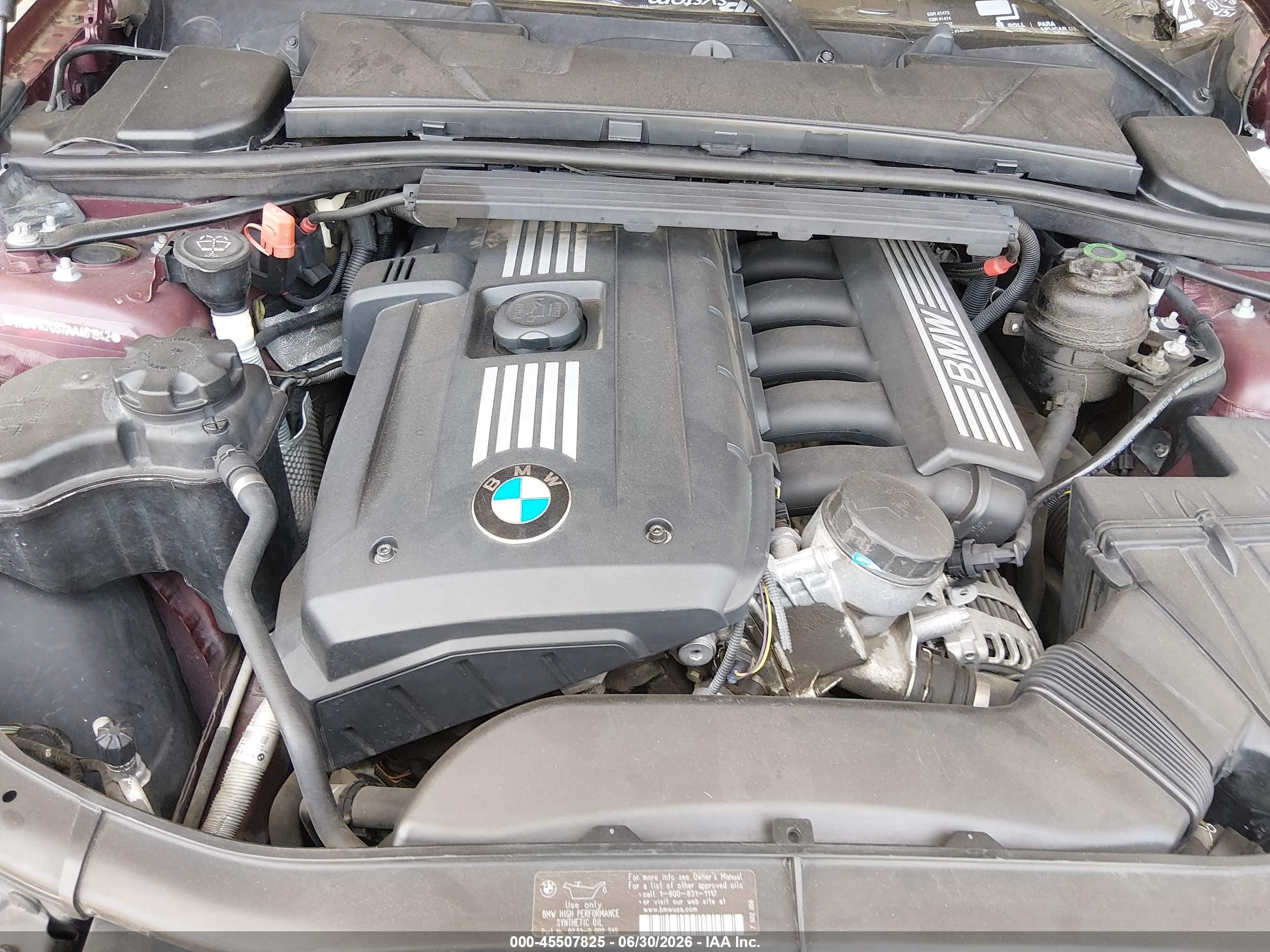 2010 Bmw 328i Xdrive Maroon vin: WBAPK7C57AA461942
