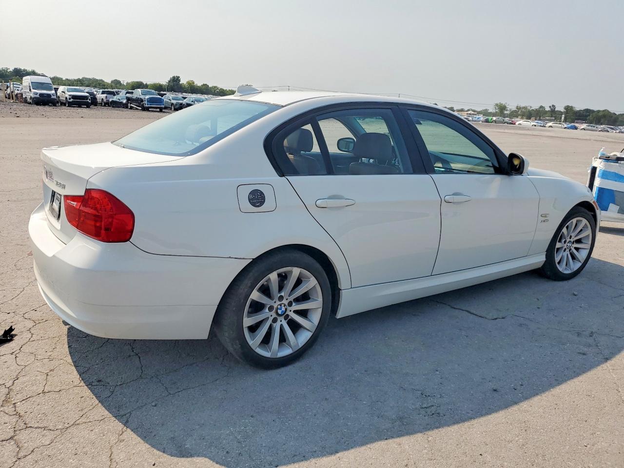 2011 Bmw 328 Xi White vin: WBAPK7C57BA821602