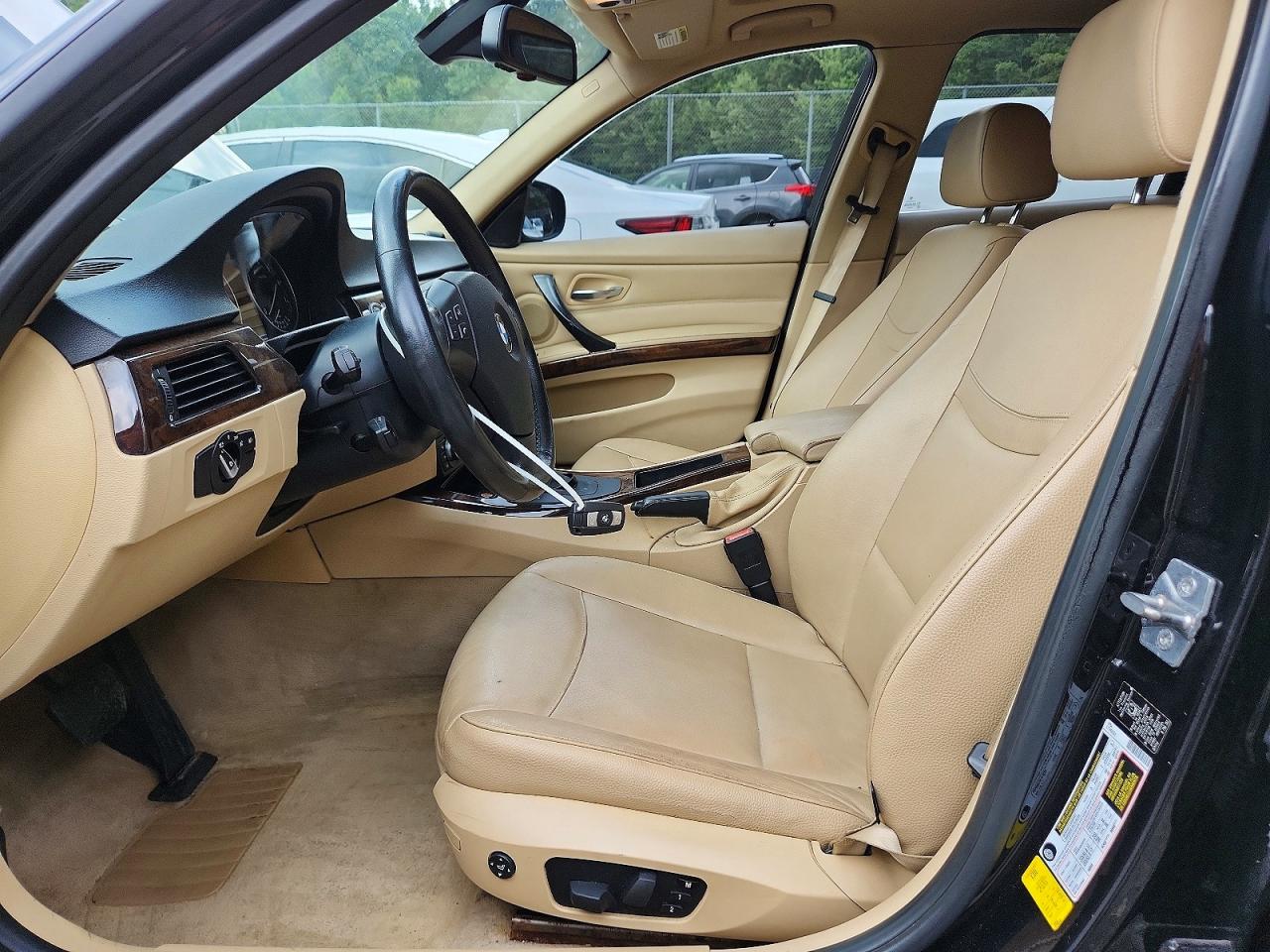 2011 Bmw 328 Xi Black vin: WBAPK7C57BA973282