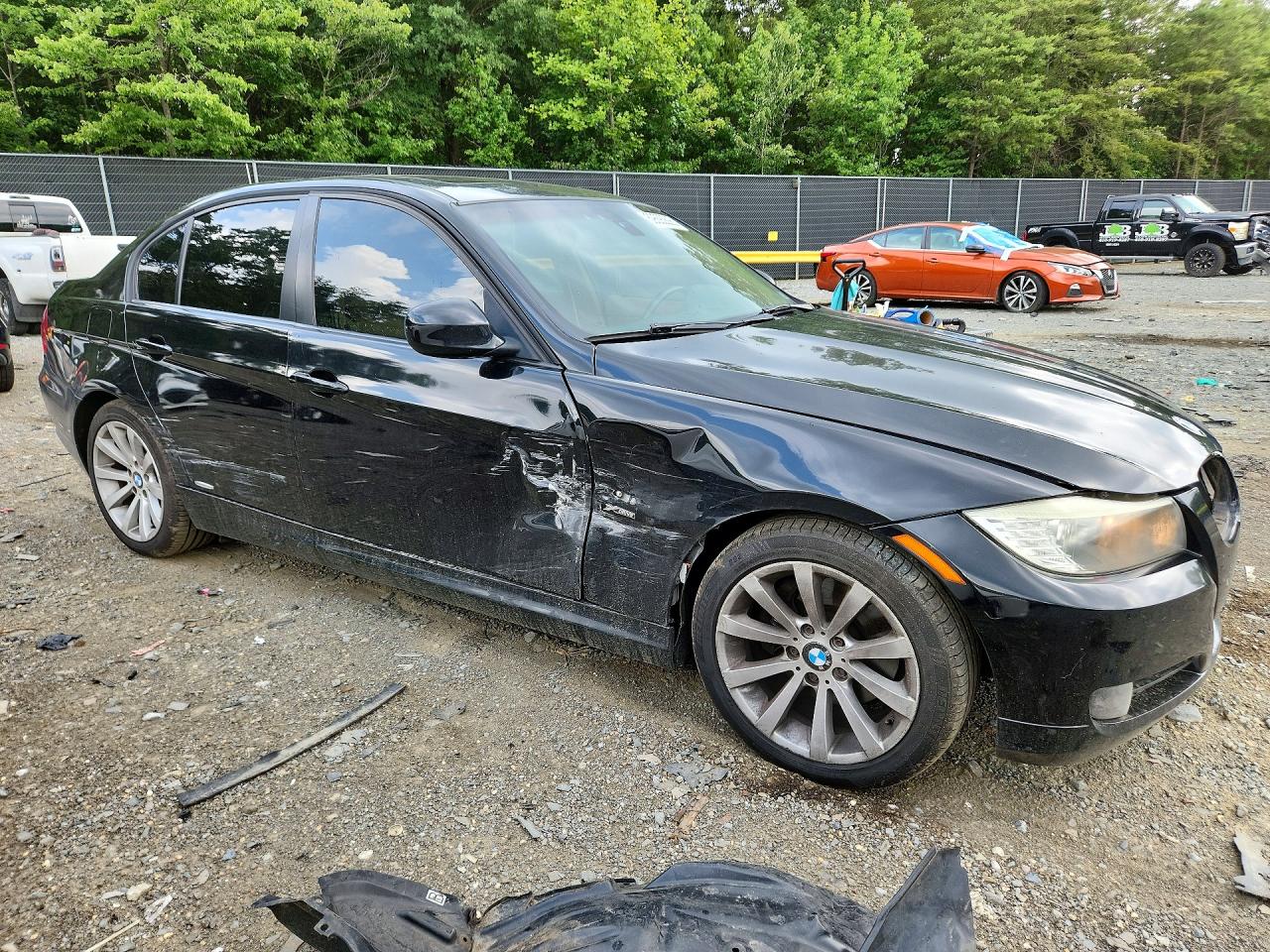 2011 Bmw 328 Xi Black vin: WBAPK7C57BA973282
