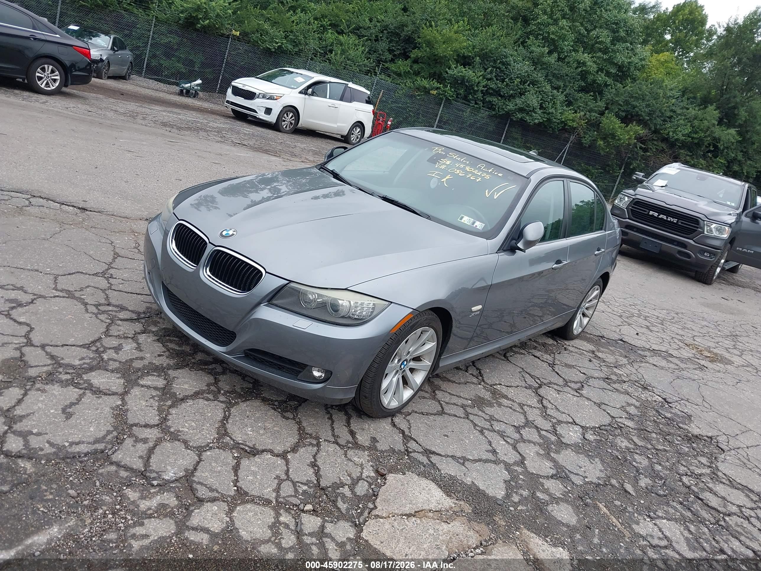 2011 Bmw 328i Xdrive Gray vin: WBAPK7C57BF086767