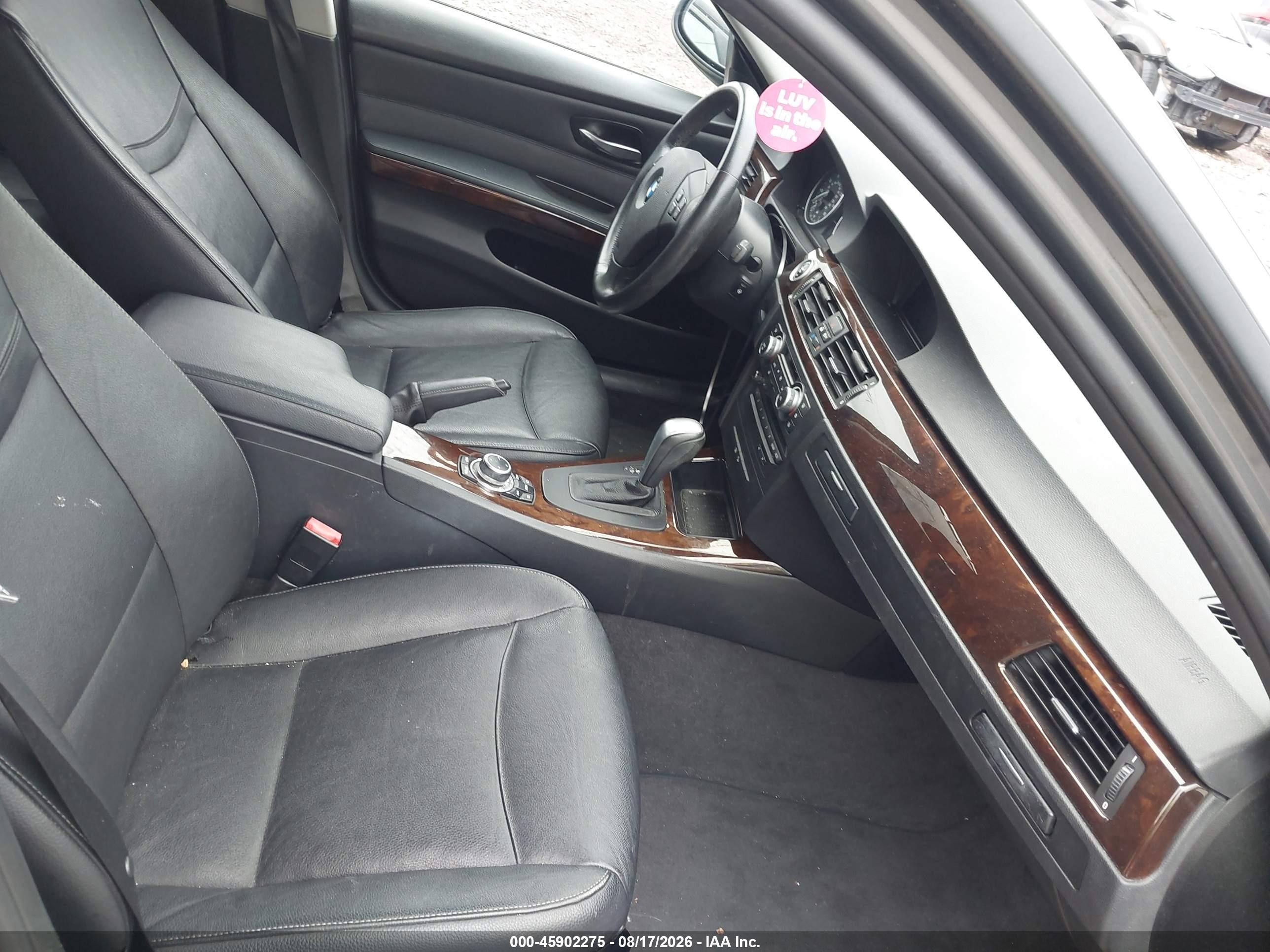 2011 Bmw 328i Xdrive Gray vin: WBAPK7C57BF086767