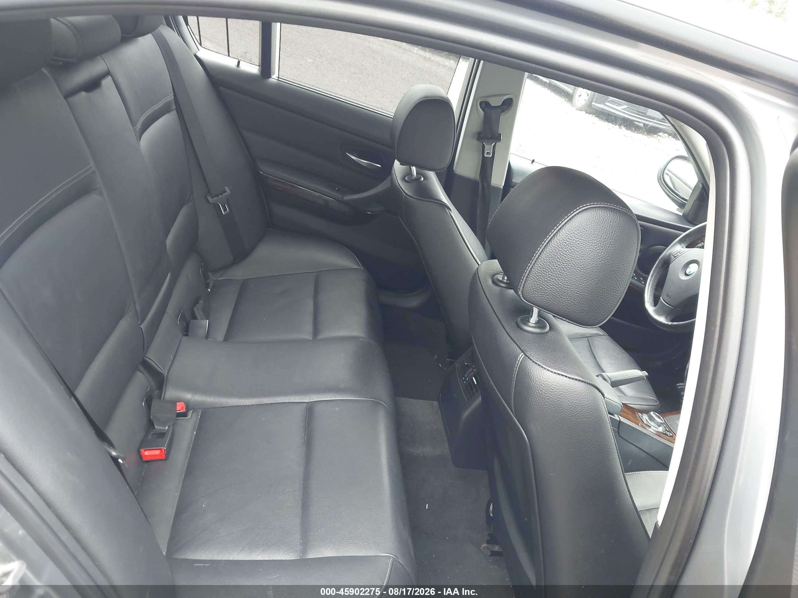 2011 Bmw 328i Xdrive Gray vin: WBAPK7C57BF086767