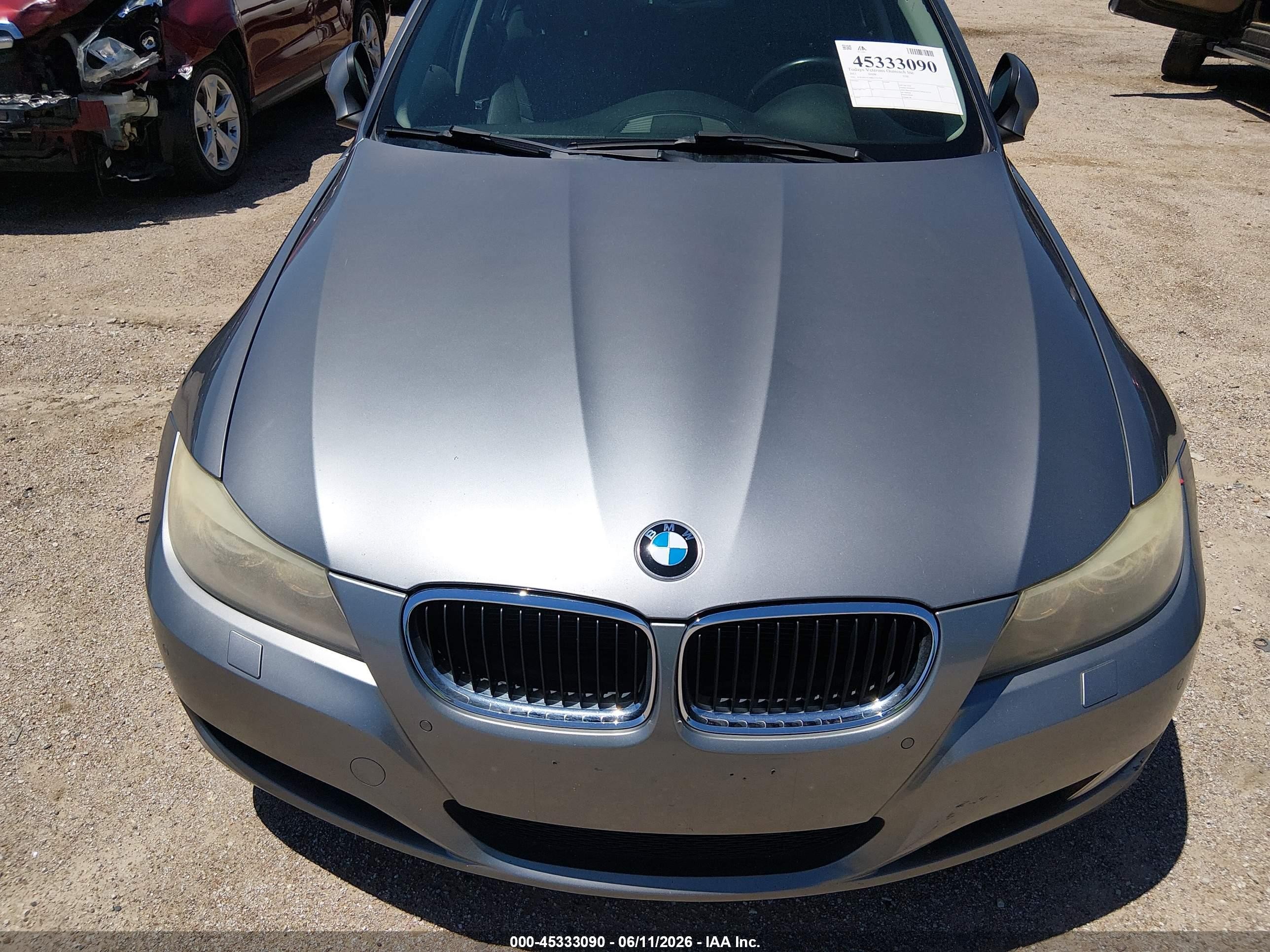 2011 Bmw 328i Xdrive Silver vin: WBAPK7C58BA771504