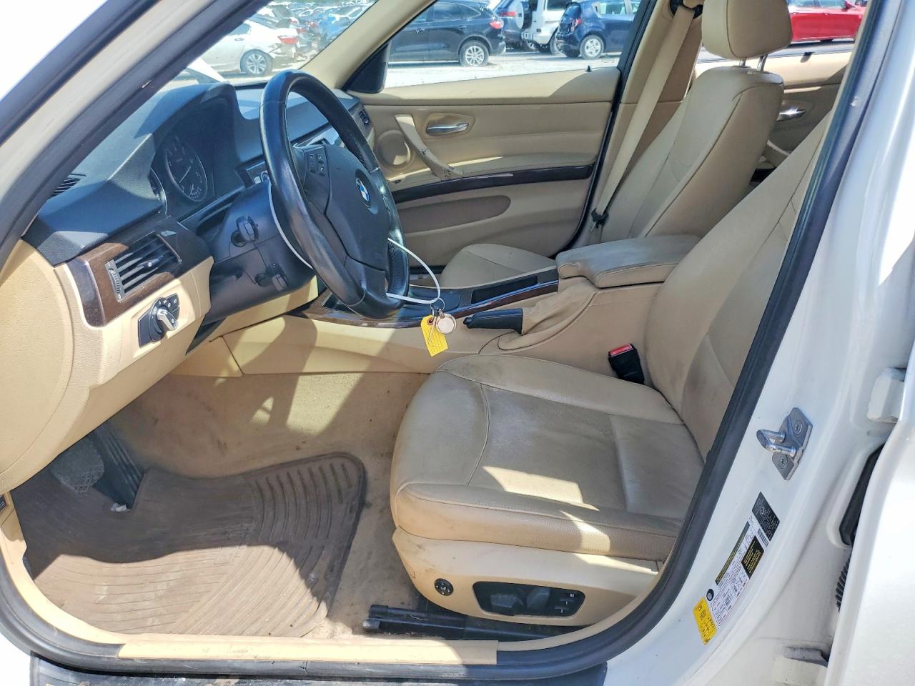 2011 Bmw 328 Xi Белый vin: WBAPK7C58BA970164