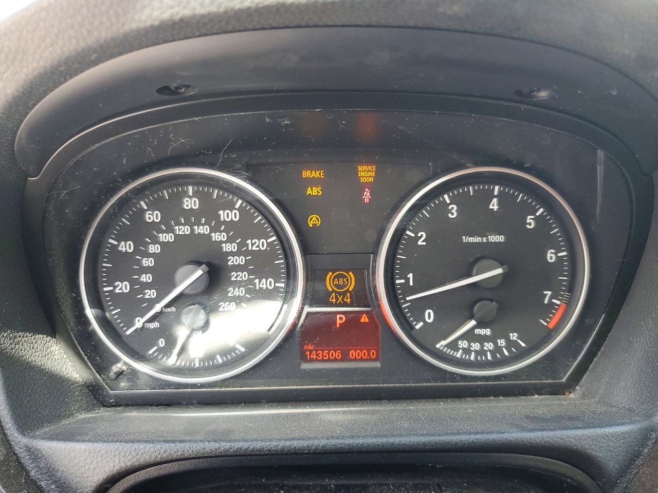 2011 Bmw 328 Xi Белый vin: WBAPK7C58BA970164