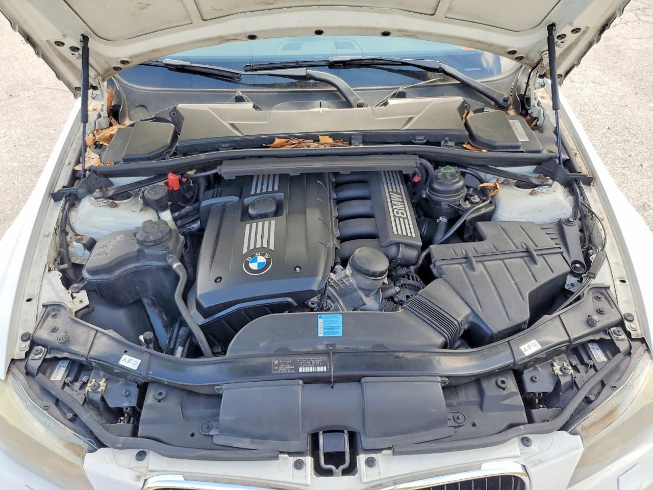 2011 Bmw 328 Xi Белый vin: WBAPK7C58BA970164