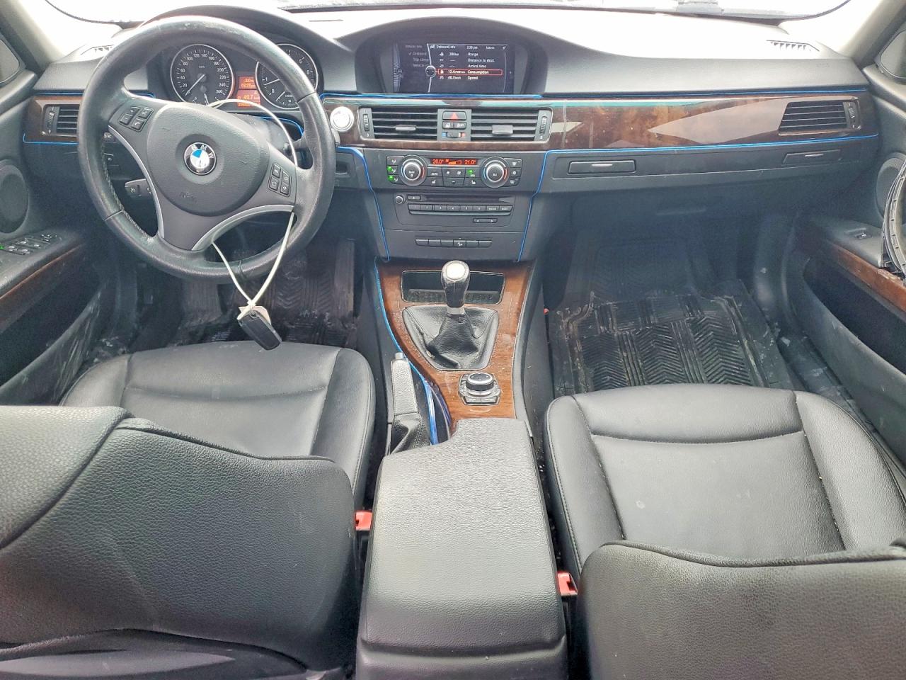 2011 Bmw 328 Xi Серебряный vin: WBAPK7C59BA773004