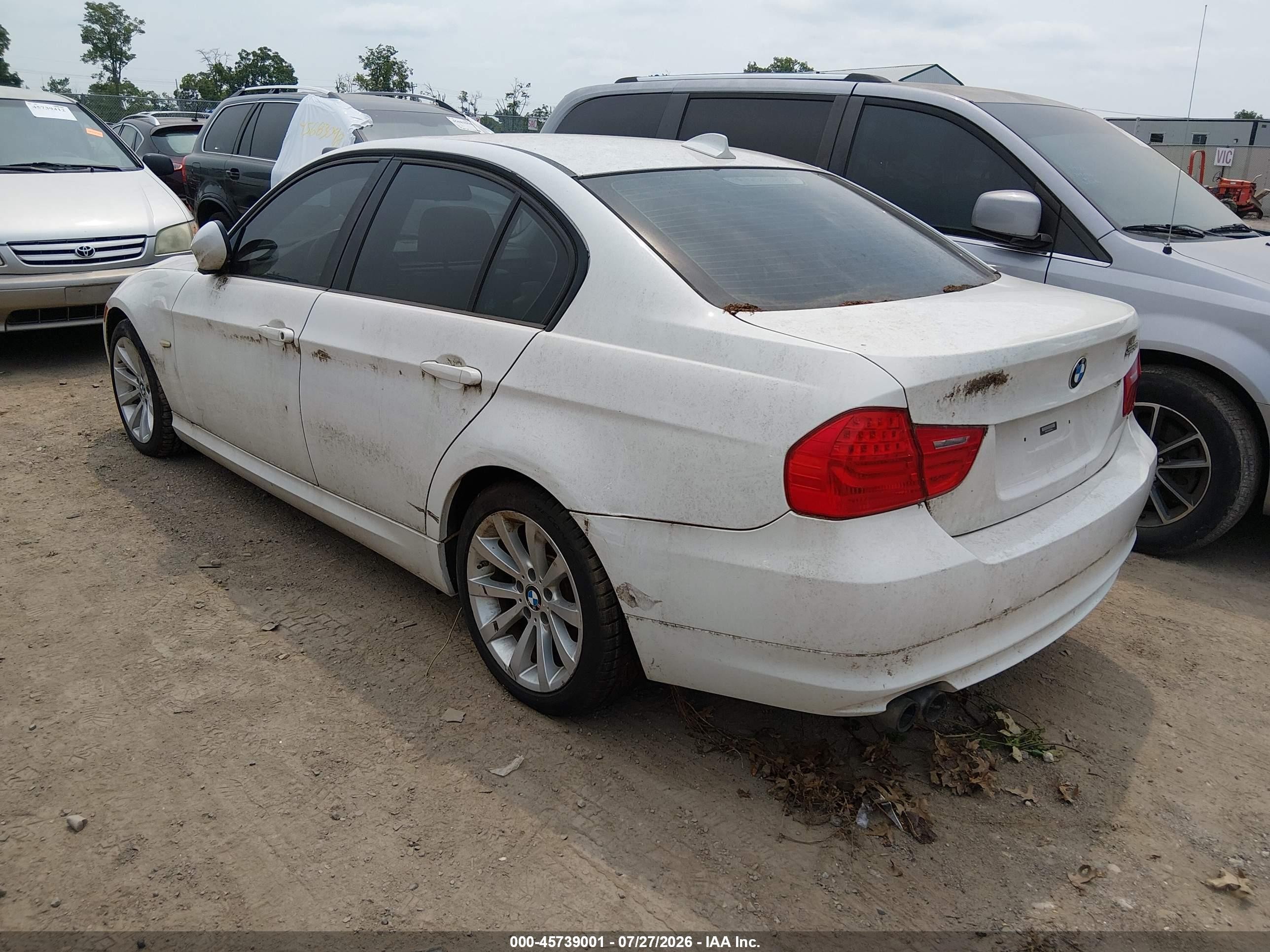2011 Bmw 328i Xdrive Белый vin: WBAPK7C59BF083689