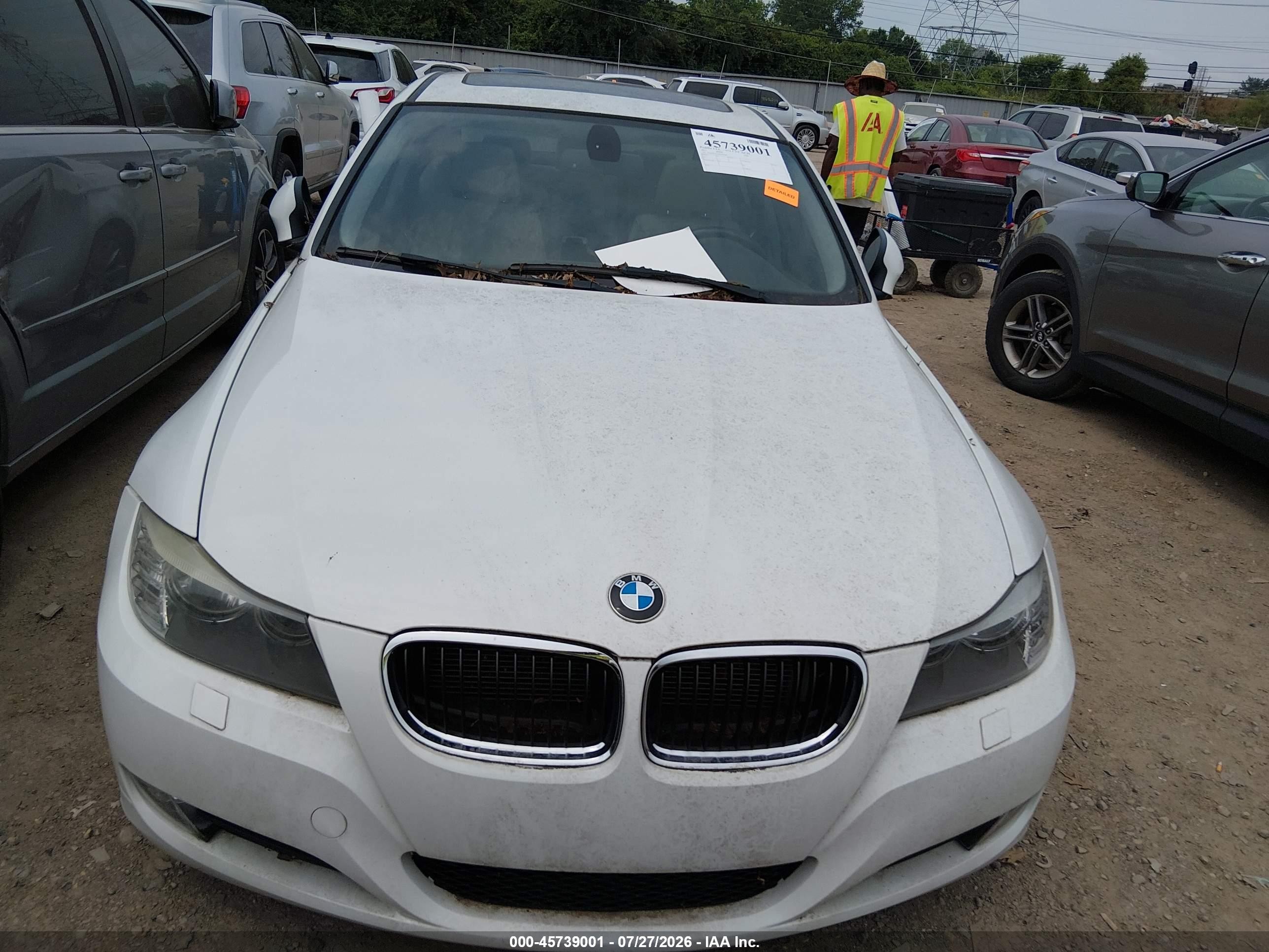 2011 Bmw 328i Xdrive Белый vin: WBAPK7C59BF083689