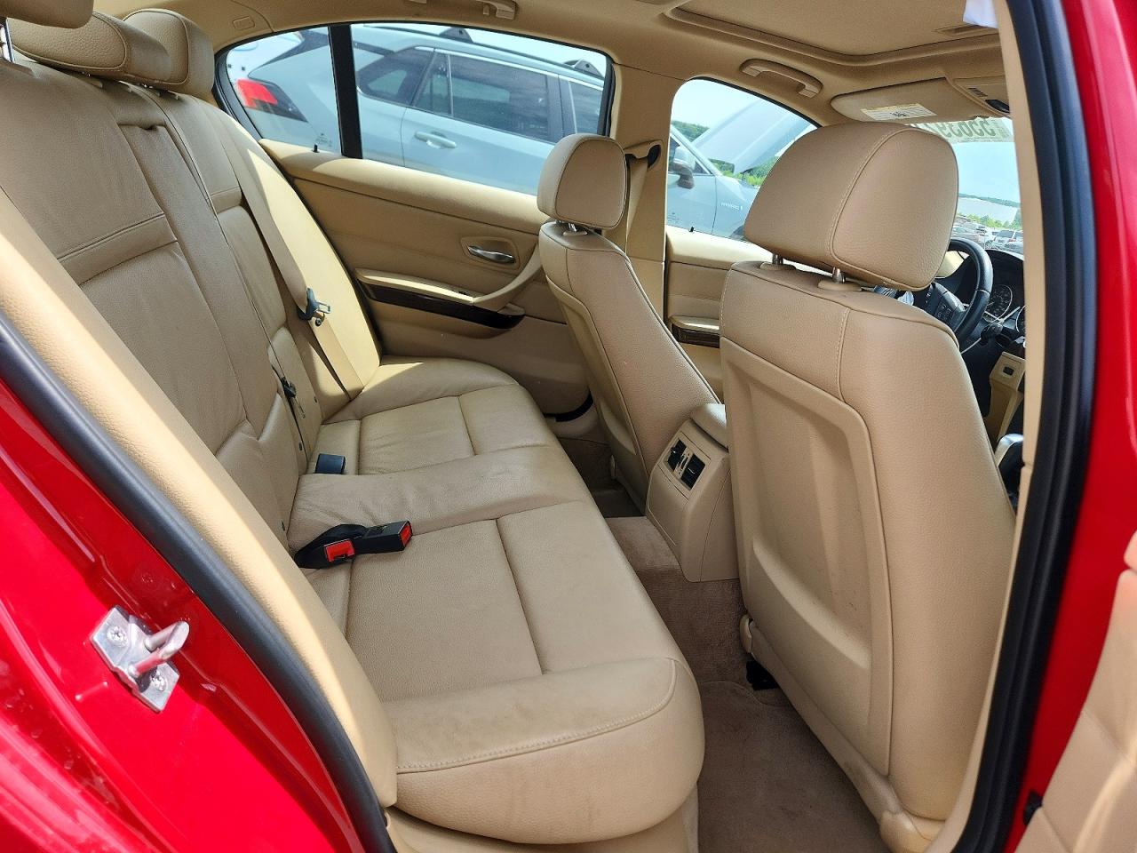 2011 Bmw 328 Xi Red vin: WBAPK7C59BF195358