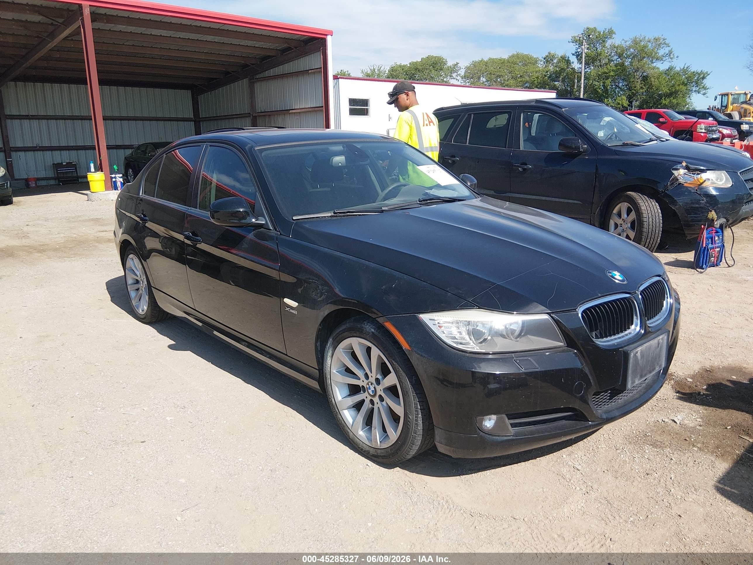 2011 Bmw 328i Xdrive Black vin: WBAPK7C5XBA771519