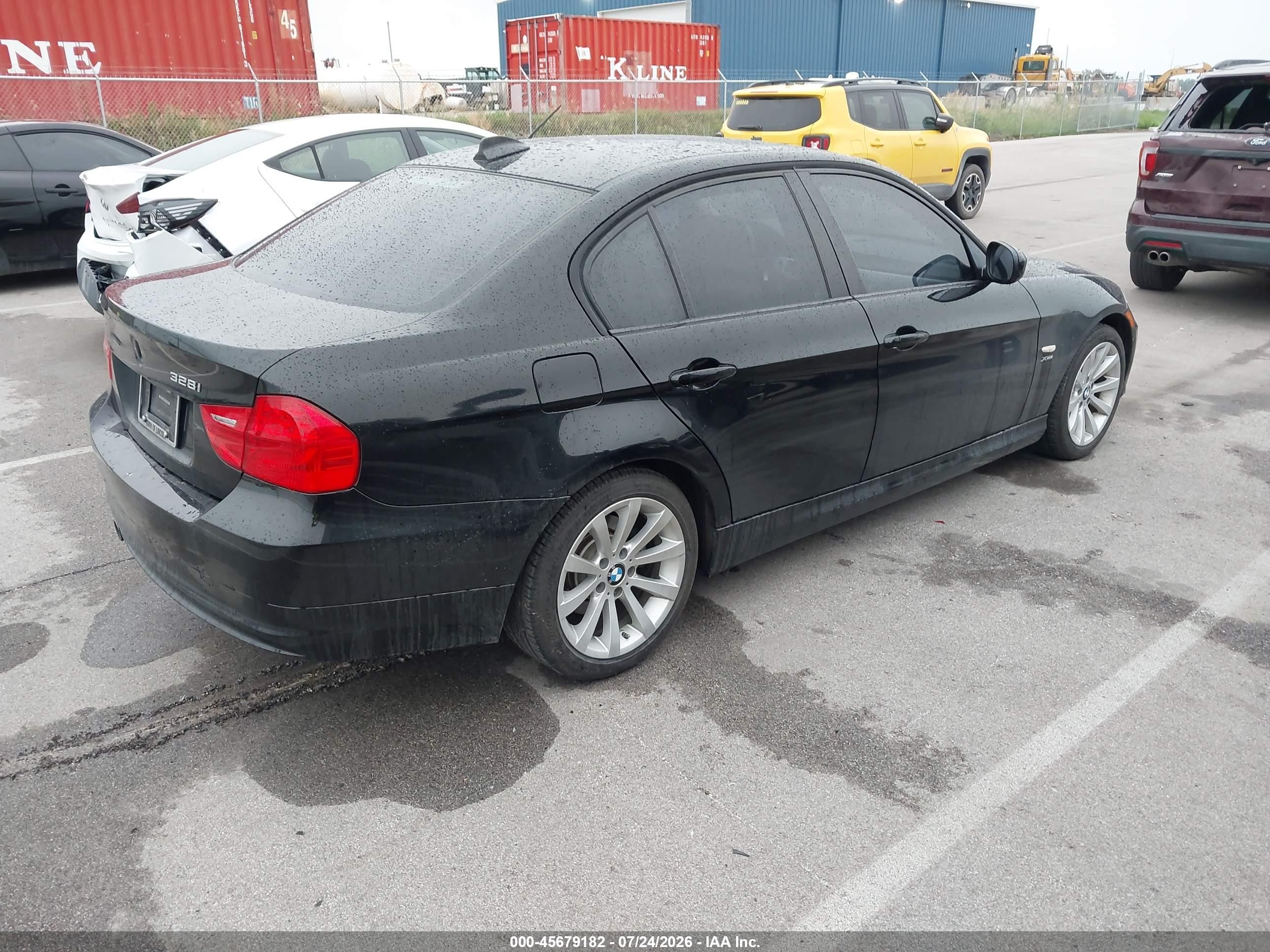 2011 Bmw 328i Xdrive Black vin: WBAPK7C5XBA818709