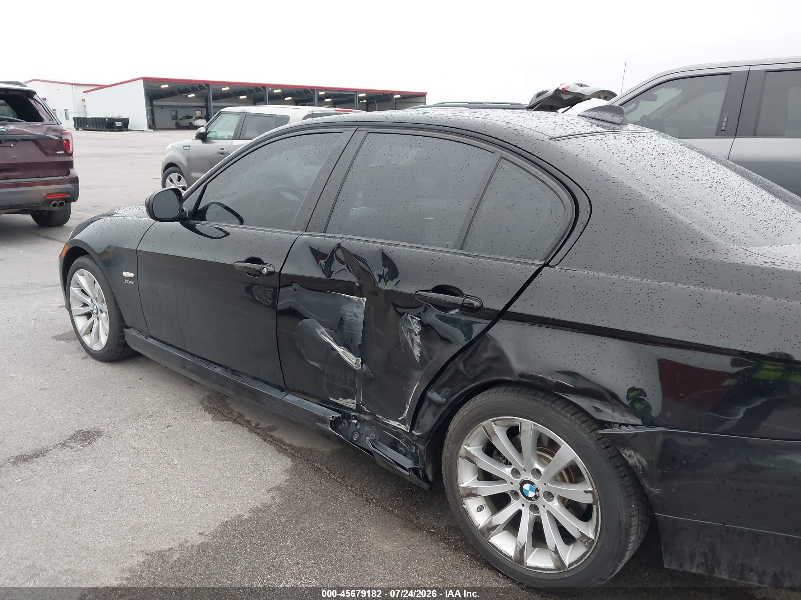 2011 Bmw 328i Xdrive Black vin: WBAPK7C5XBA818709