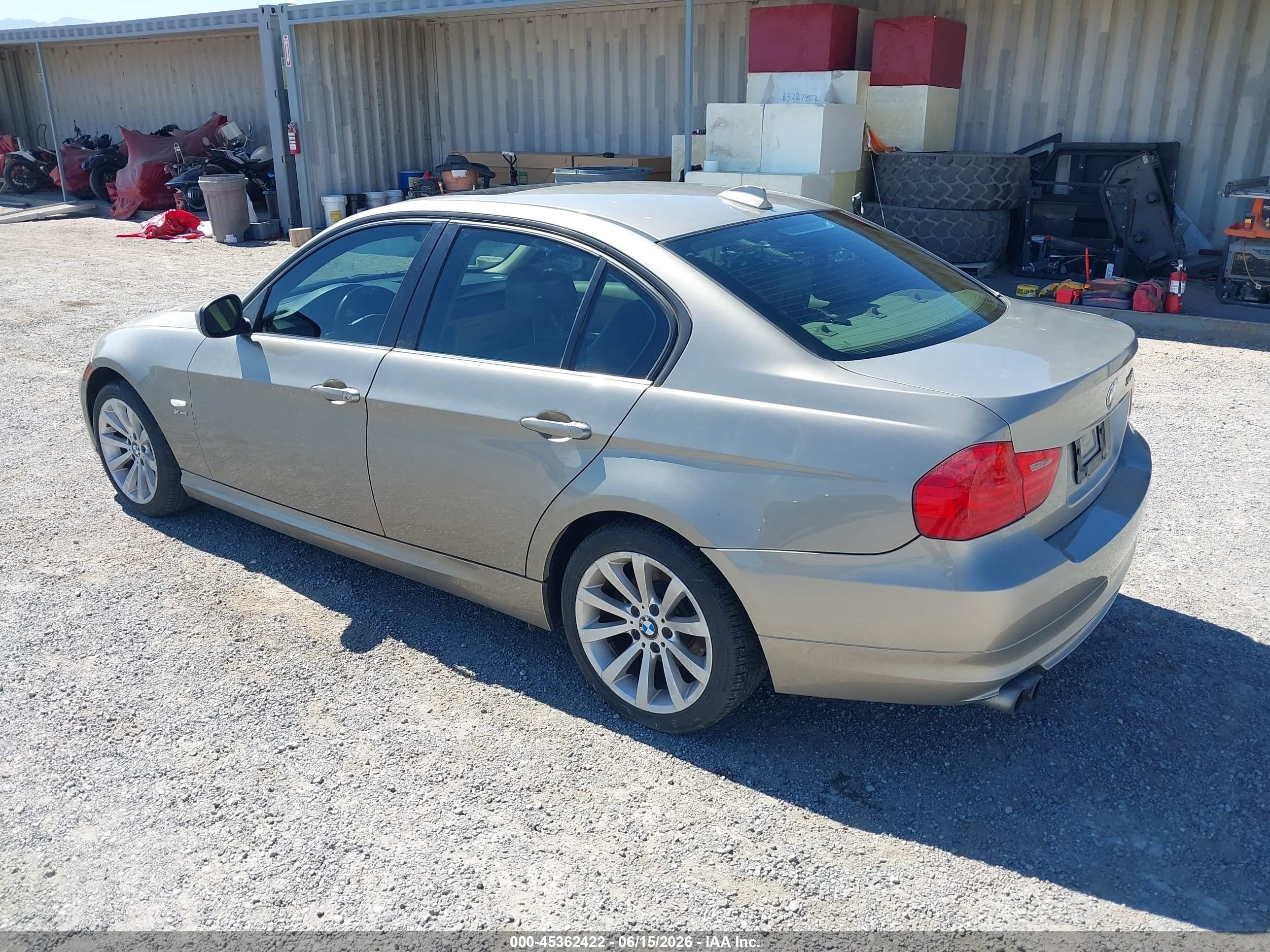 2011 Bmw 328i Xdrive Золотой vin: WBAPK7C5XBA973826