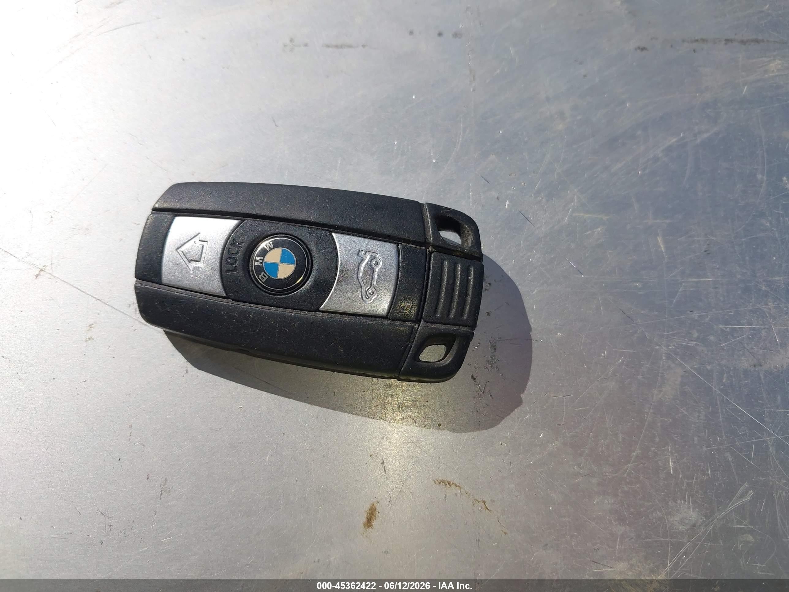 2011 Bmw 328i Xdrive Золотой vin: WBAPK7C5XBA973826