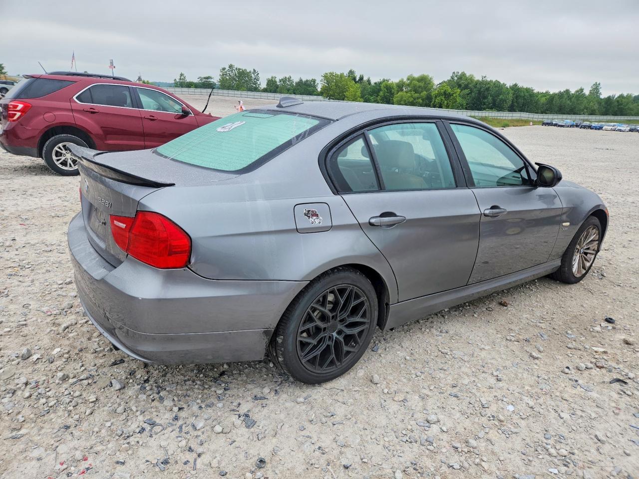 2011 Bmw 328 Xi Gray vin: WBAPK7C5XBF082860