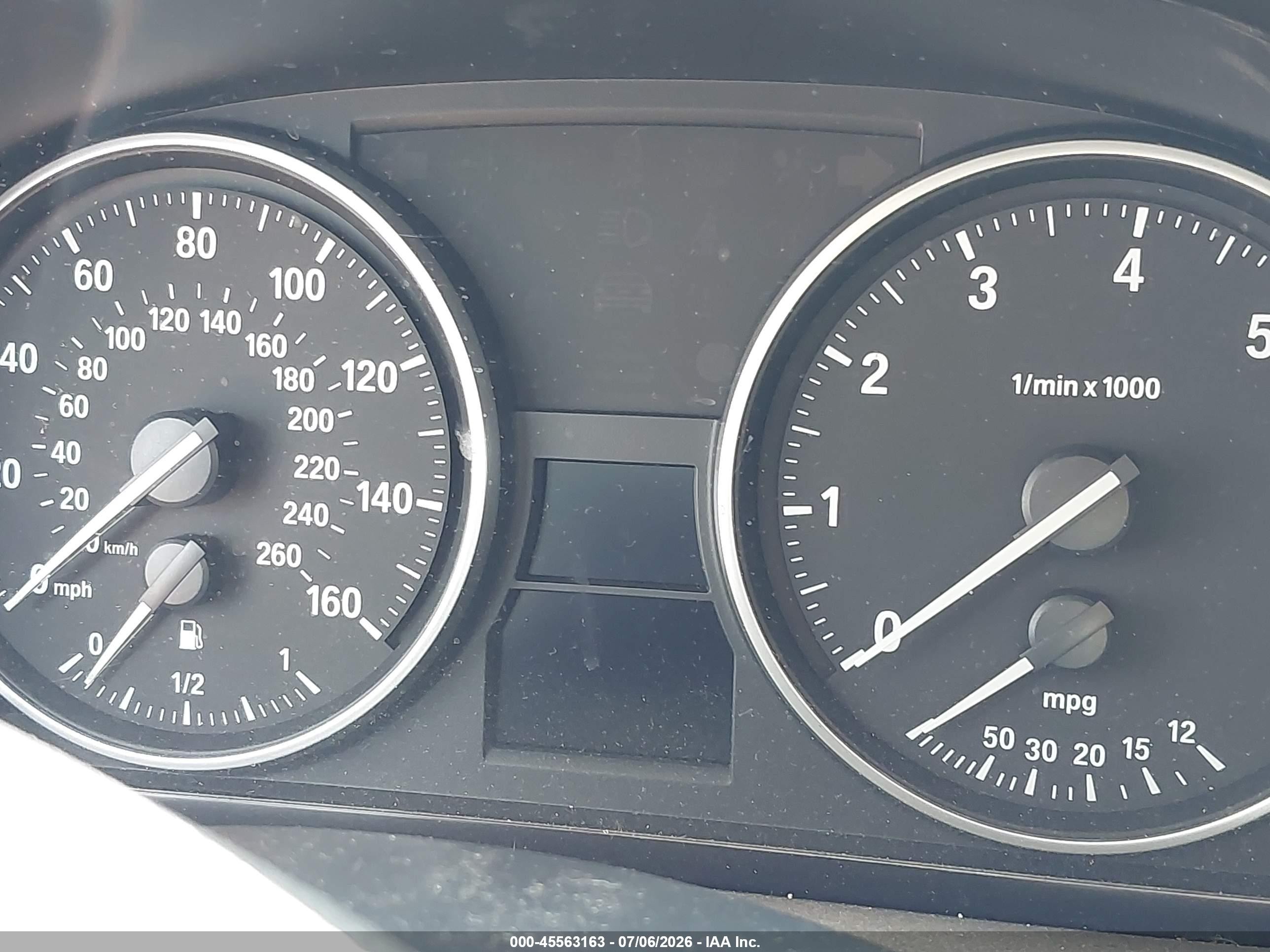 2011 Bmw 328i Xdrive Silver vin: WBAPK7G51BNN85192