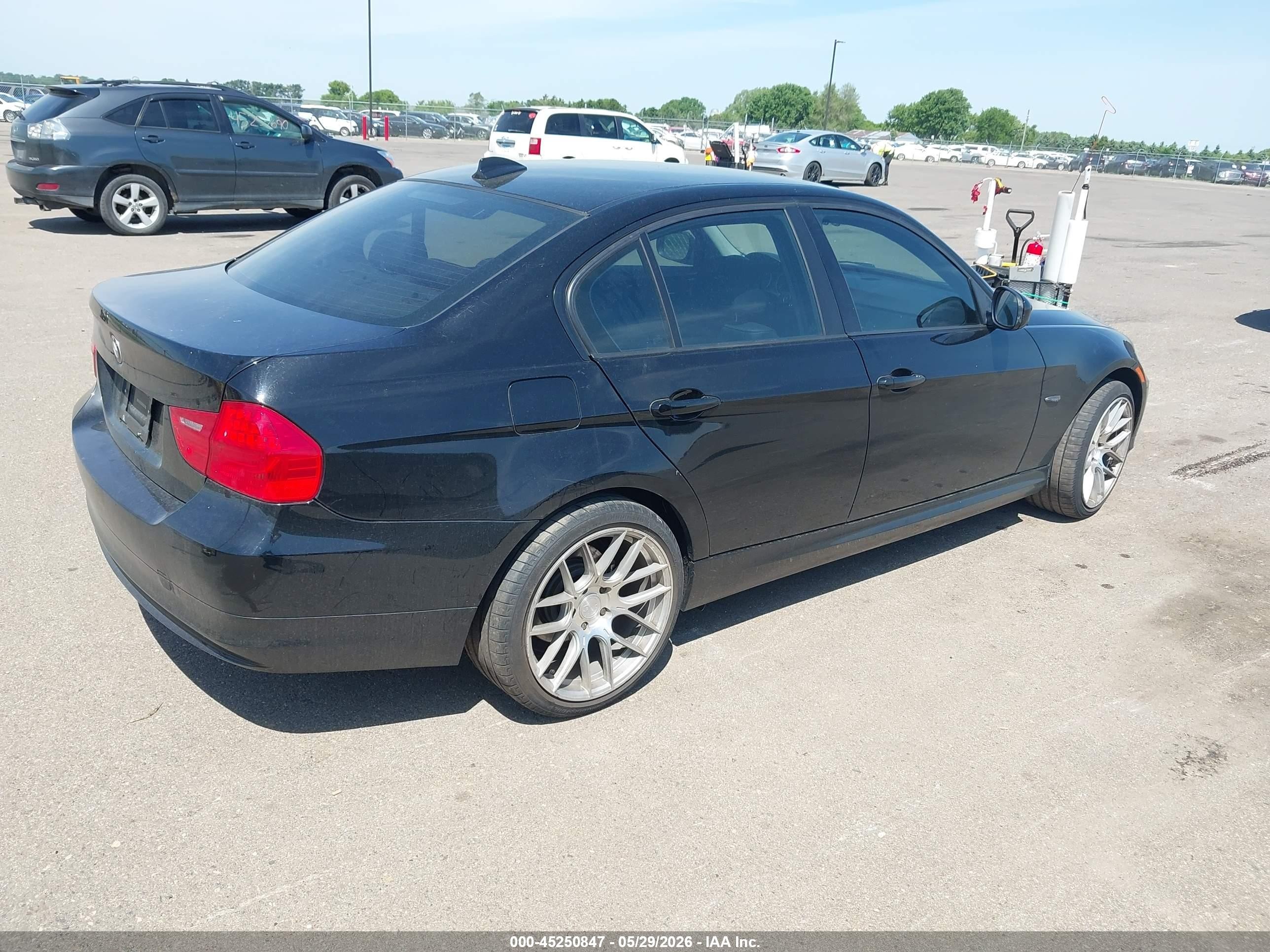 2011 Bmw 328i Xdrive Black vin: WBAPK7G51BNN86052